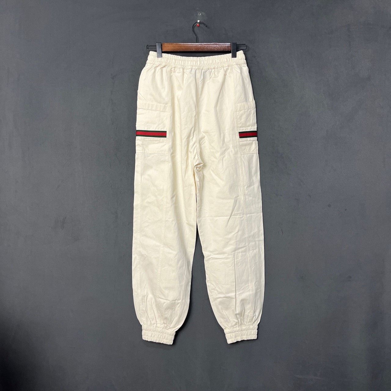 Gucci Gucci Size XS White, red and green striped trousers 2501-Ne Size US 26 / EU 42 - 2 Thumbnail