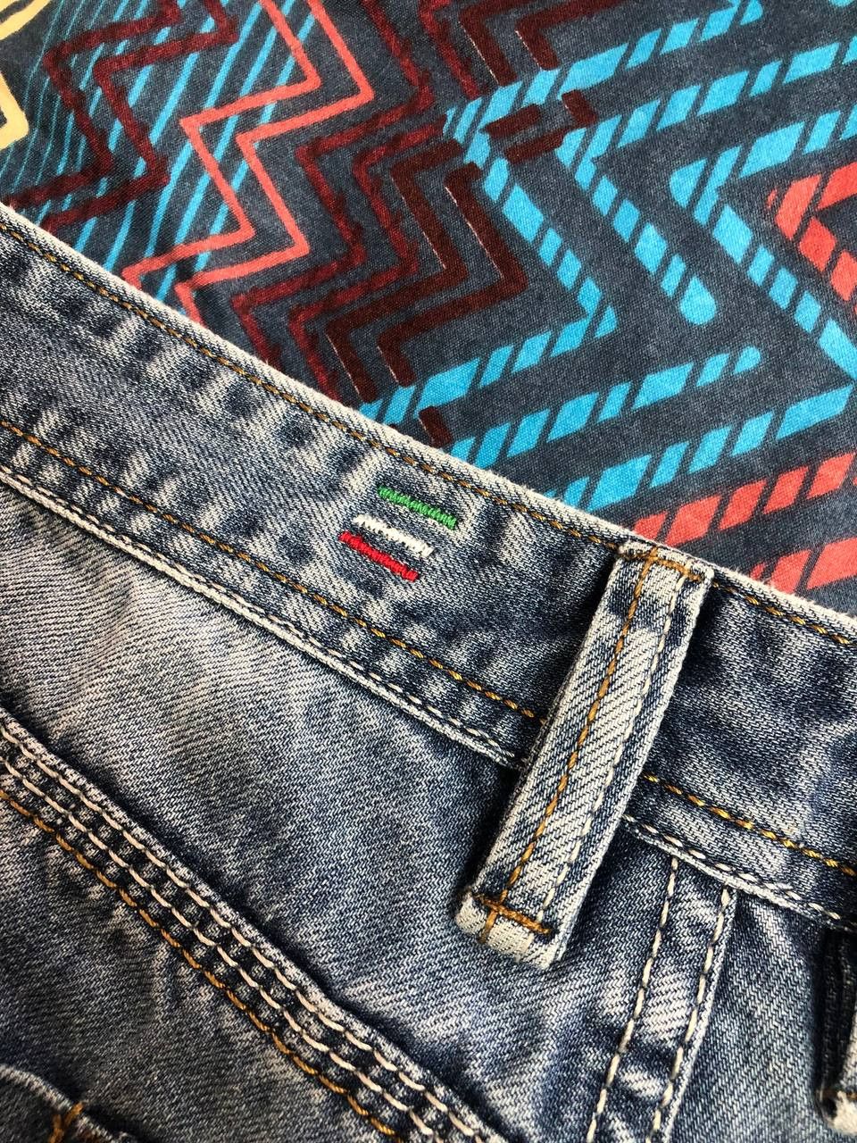 Diesel Vintage Diesel Distressed Boot cut denim faded jeans washed Size US 36 / EU 52 - 13 Thumbnail