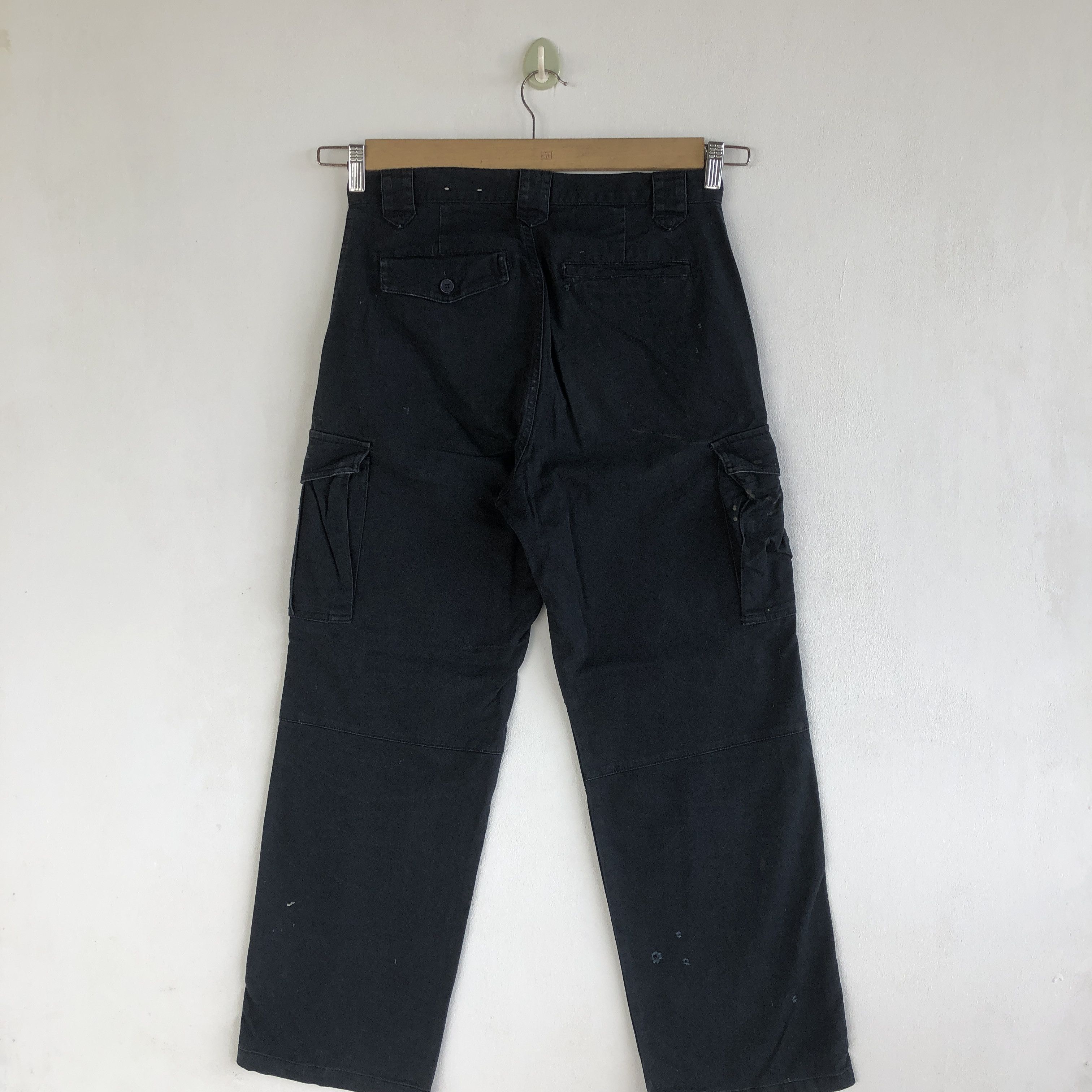 Japanese Brand Vintage Japanese Cargo Pants Multi Pocket Bondage Trousers Size 28" / US 6 / IT 42 - 1 Thumbnail