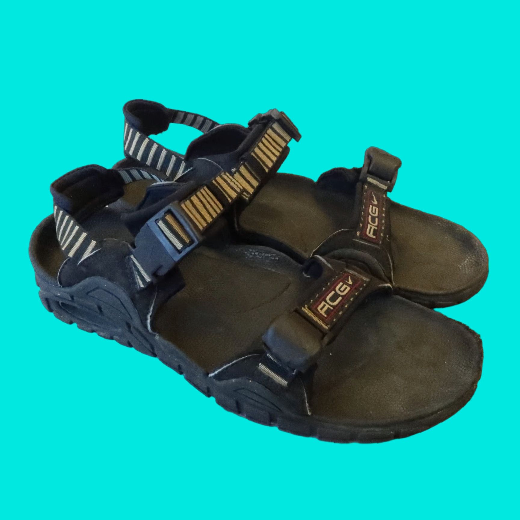 Nike VINTAGE Nike ACG Air Spin Cycle Hiking Sandals Men 11 Black Shoes 1999 Retro Rock 90s Mens Size US 11 / EU 44 - 1 Thumbnail
