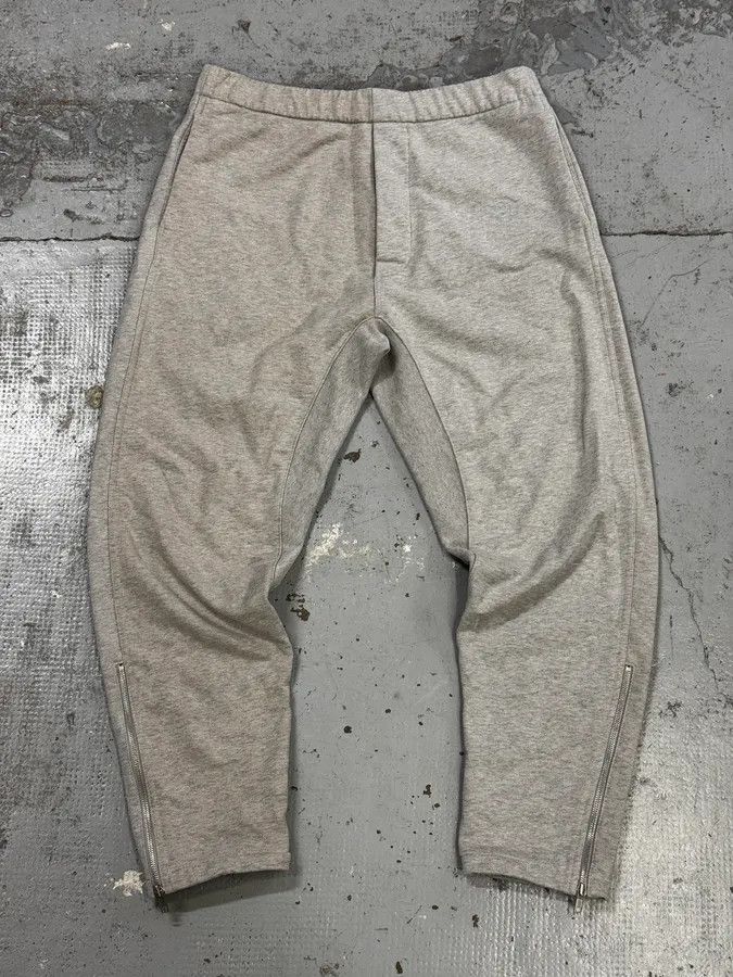 Maison Margiela AW2021 Maison Margiela Grey Zip Jogger Pants Size US 32 / EU 48 - 1 Thumbnail