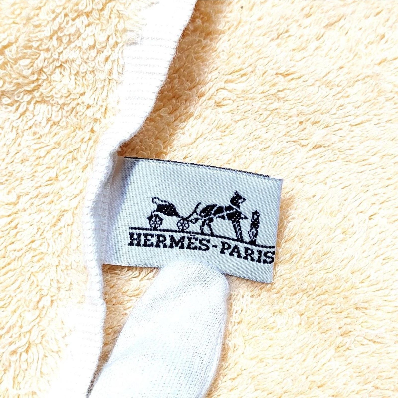 Hermes Hermès White Orange Beige L Bath Beach Pool Towel Size ONE SIZE - 6 Thumbnail