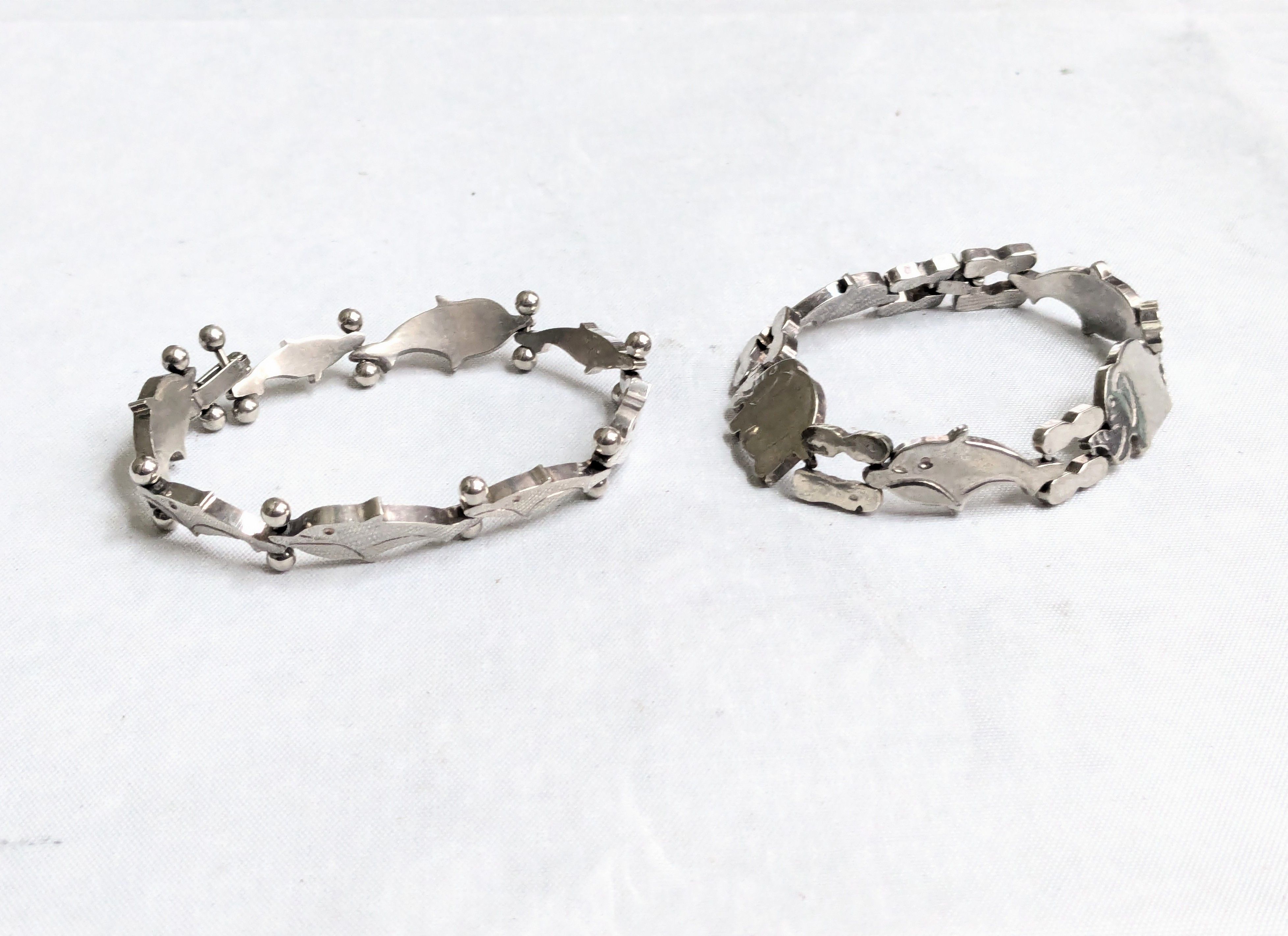 Jewelry Vintage Sterling Silver Bracelets Dolphin Elephant Whale Size ONE SIZE - 1 Thumbnail