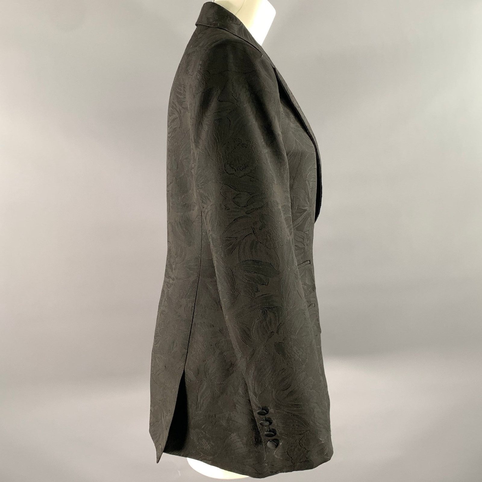 Dolce & Gabbana DOLCE & GABBANA Size 12 Black Floral Jaquard Blazer Size XL / US 12-14 / IT 48-50 - 3 Thumbnail