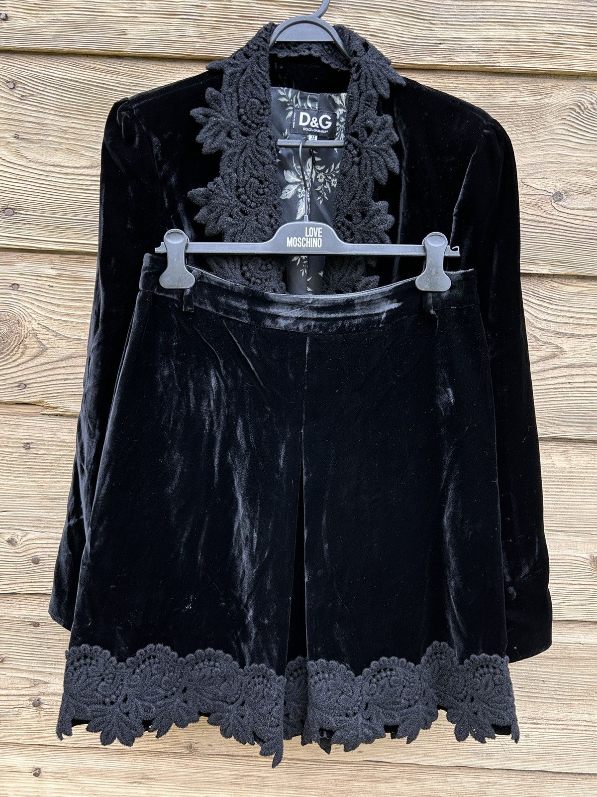 Dolce & Gabbana Vintage Dolce & Gabbana Velour Lace Blazer Skirt Set Bundle Size L / US 10 / IT 46 - 1 Thumbnail