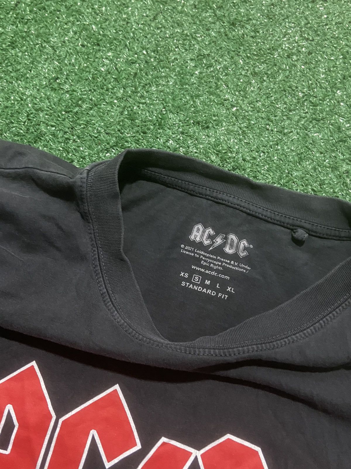 AC/DC Acdc tshirt merch tee Size US S / EU 44-46 / 1 - 3 Thumbnail