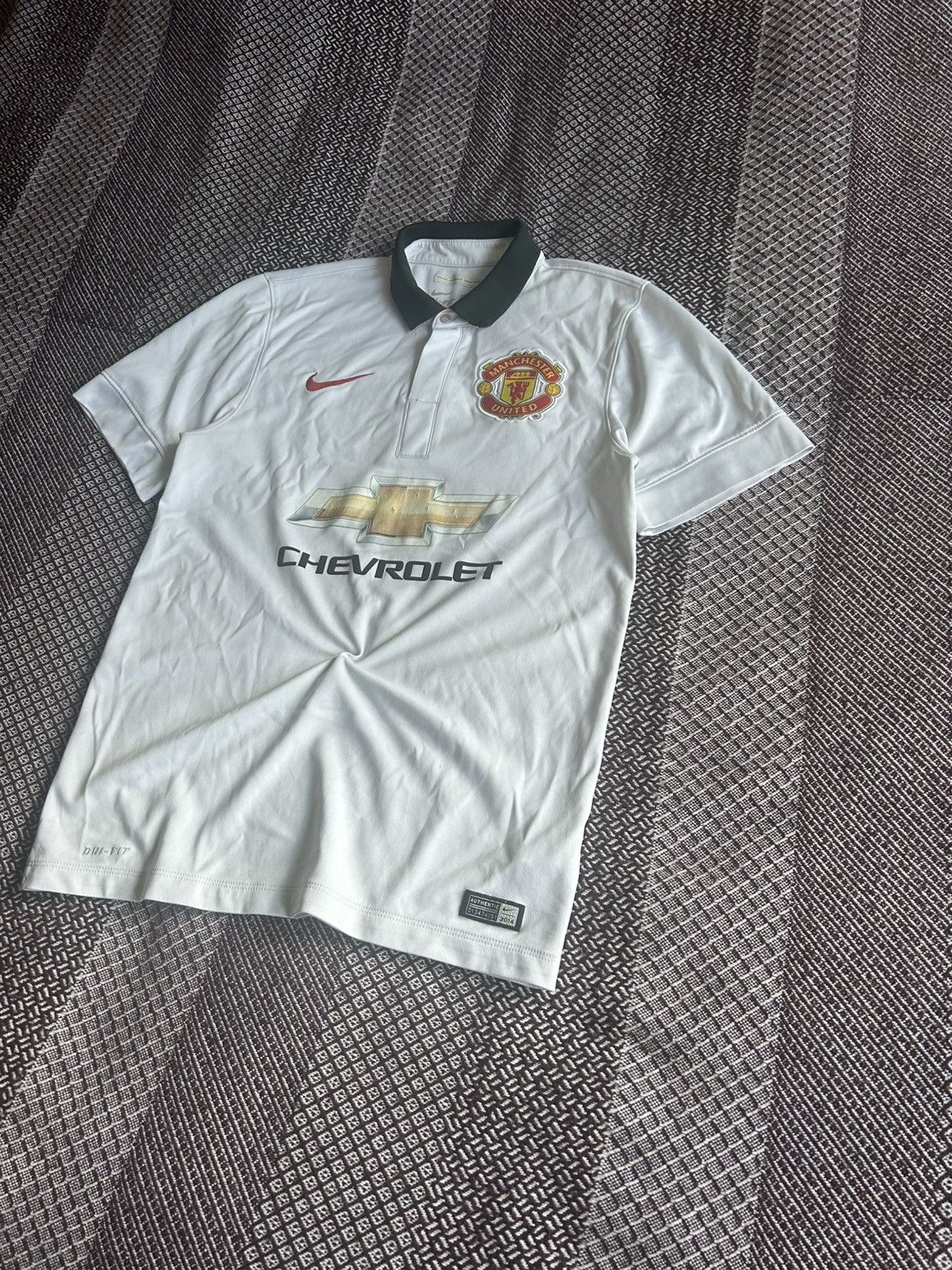 Nike Vintage Nike Manchester United Chevrolet Football Jersey S Size US S / EU 44-46 / 1 - 2 Thumbnail