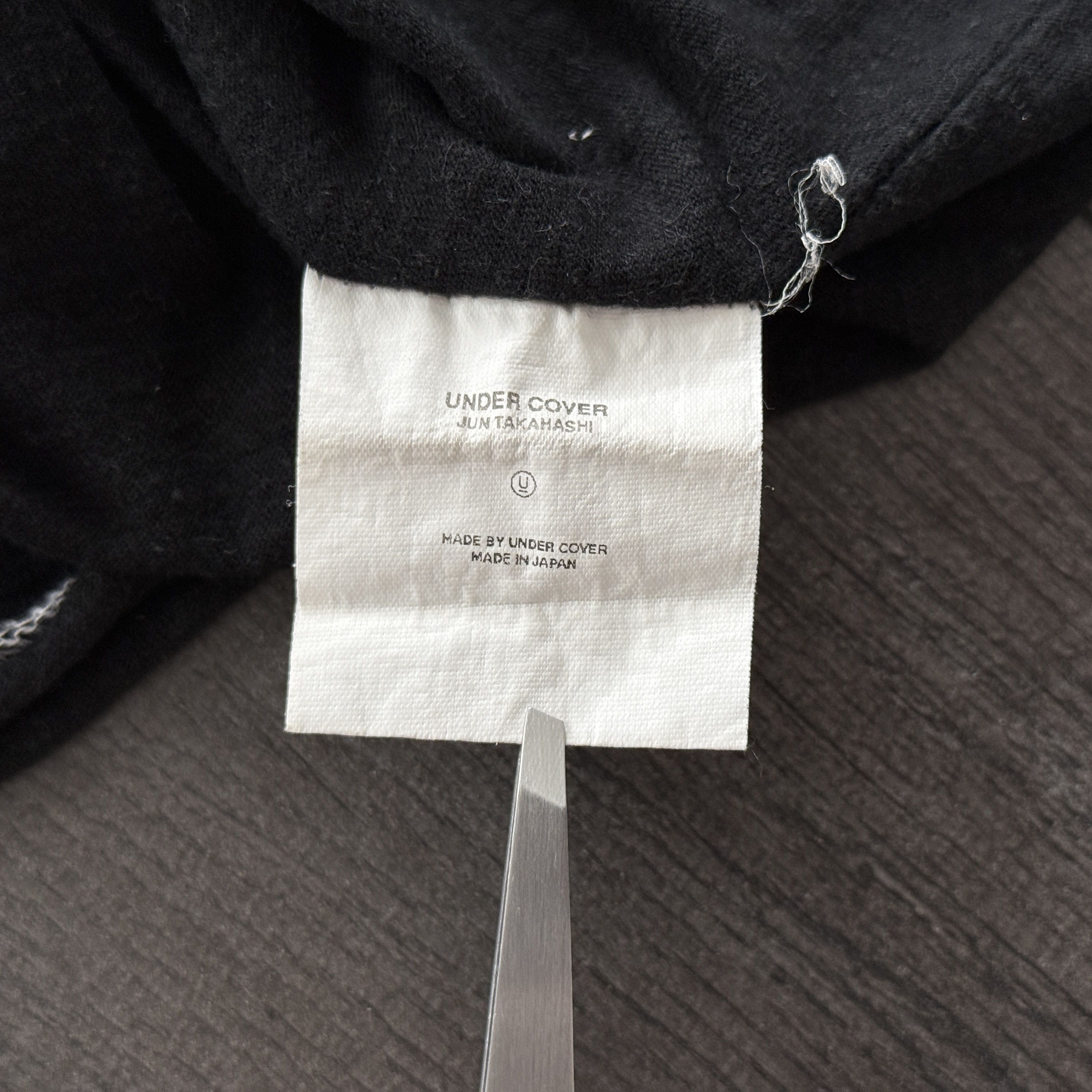 Jun Takahashi Undercover SS03 Scab Cross bone Flies Tee Size US M / EU 48-50 / 2 - 4 Thumbnail