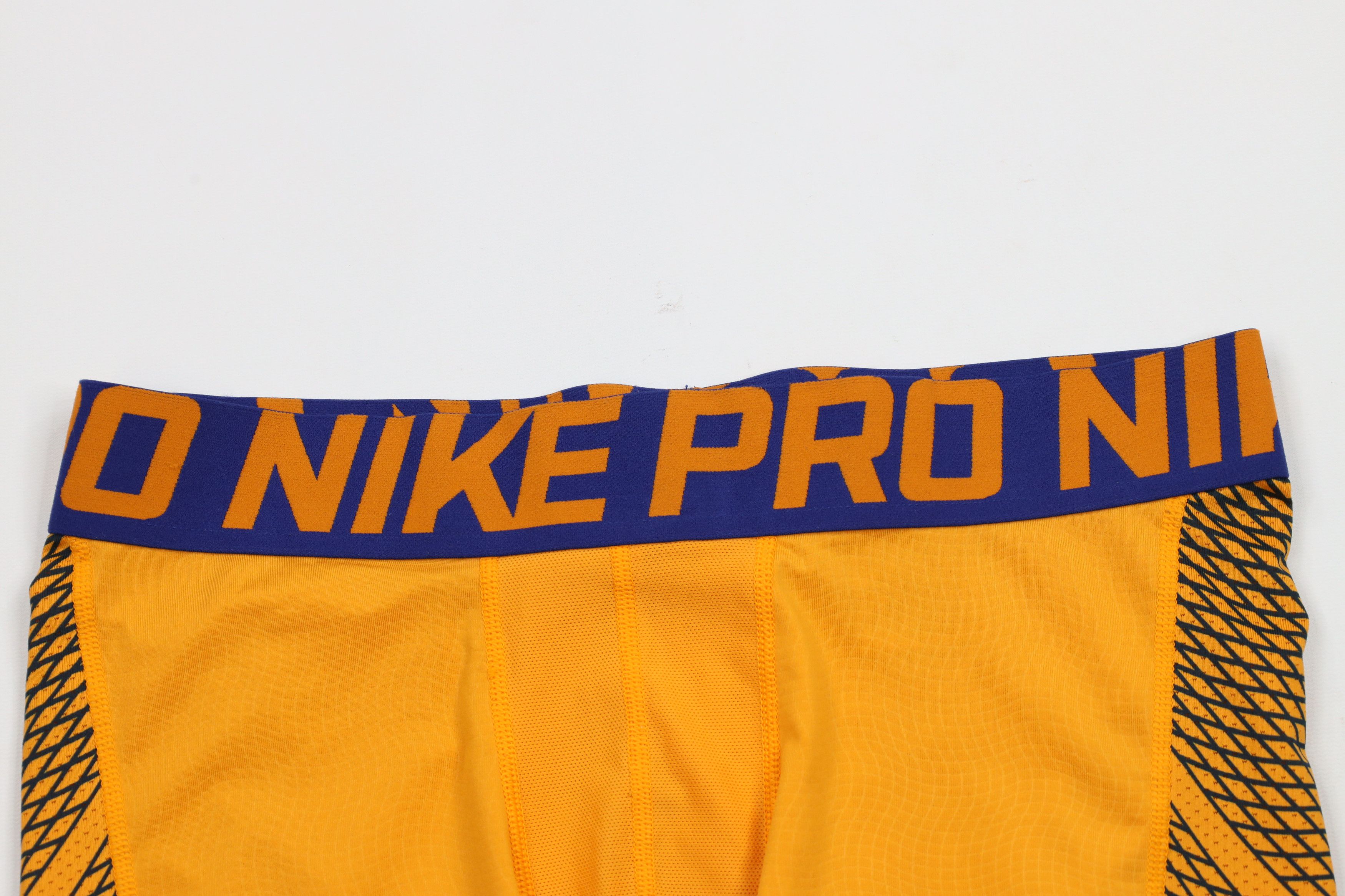 Nike × Vintage Nike Pro Combat Spandex Training Shorts Half Tights Orange Size US 36 / EU 52 - 2 Thumbnail