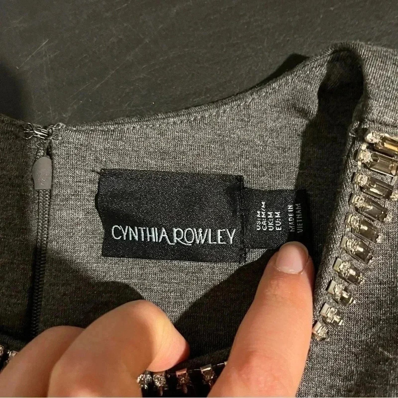 Cynthia Rowley Cynthia Rowley Grey Knit Jeweled Neck Tank Top Size M Size M / US 6-8 / IT 42-44 - 5 Thumbnail