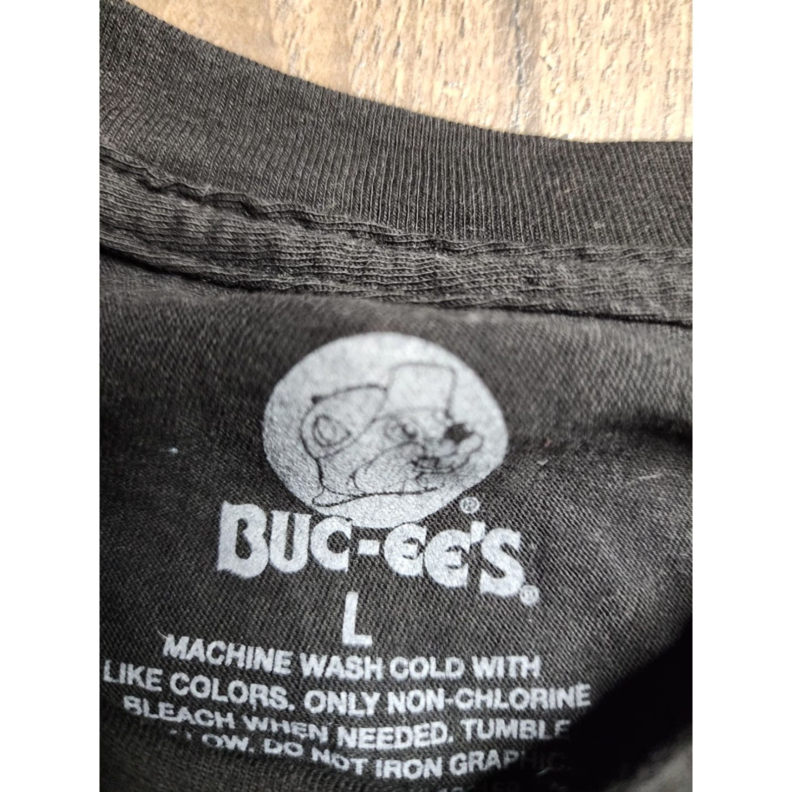Vintage Bucees Mens T-Shirt Halloween 2022 Can’t Talk Now Doing Spooky Stuff Beaver Black L Shirt Mens Size US L / EU 52-54 / 3 - 5 Thumbnail
