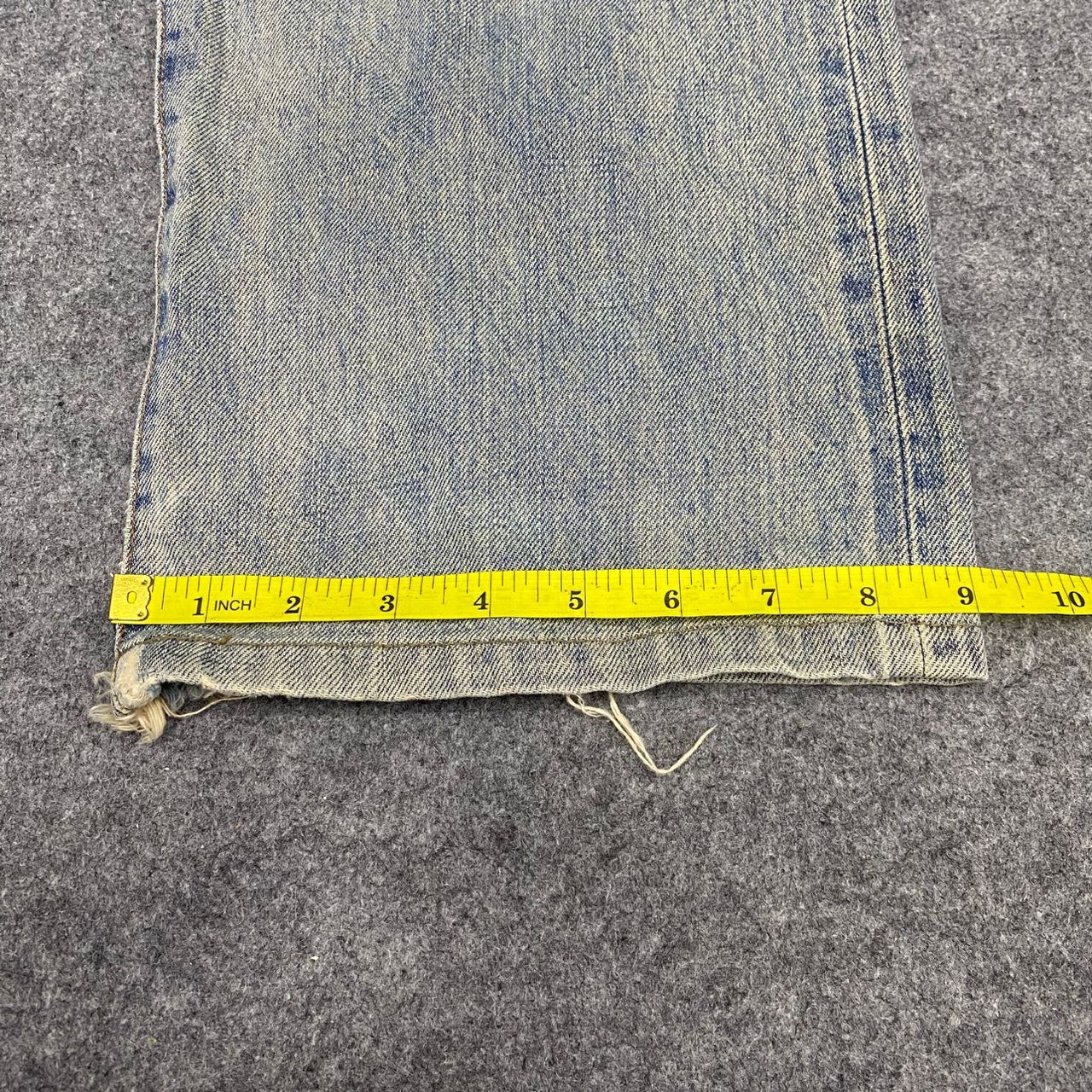 Vintage Vintage Wrangler Buckle Back Selvegde Distressed Denim Size US 31 - 7 Thumbnail