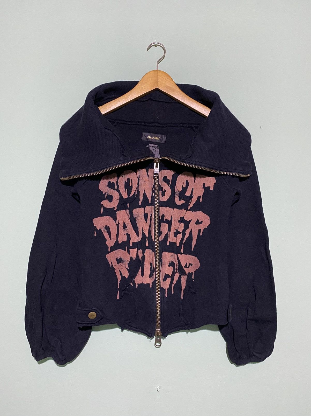 KMRii AULA AILA PUNK GOTHIC JAPAN SWEATERS Size ONE SIZE - 1 Thumbnail