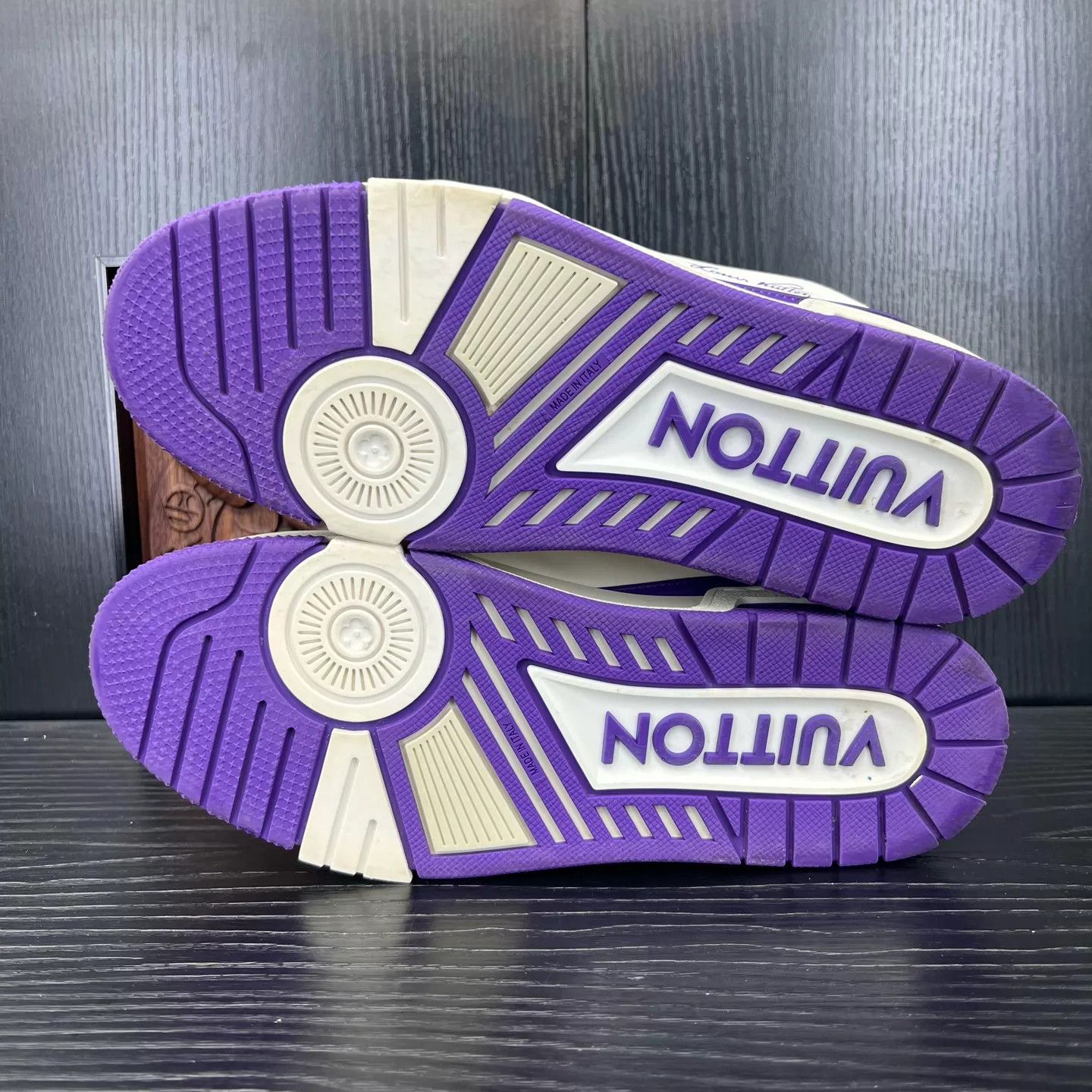 Louis Vuitton LV Trainers White Purple US 7 Mint Size US 8 / EU 41 - 3 Thumbnail