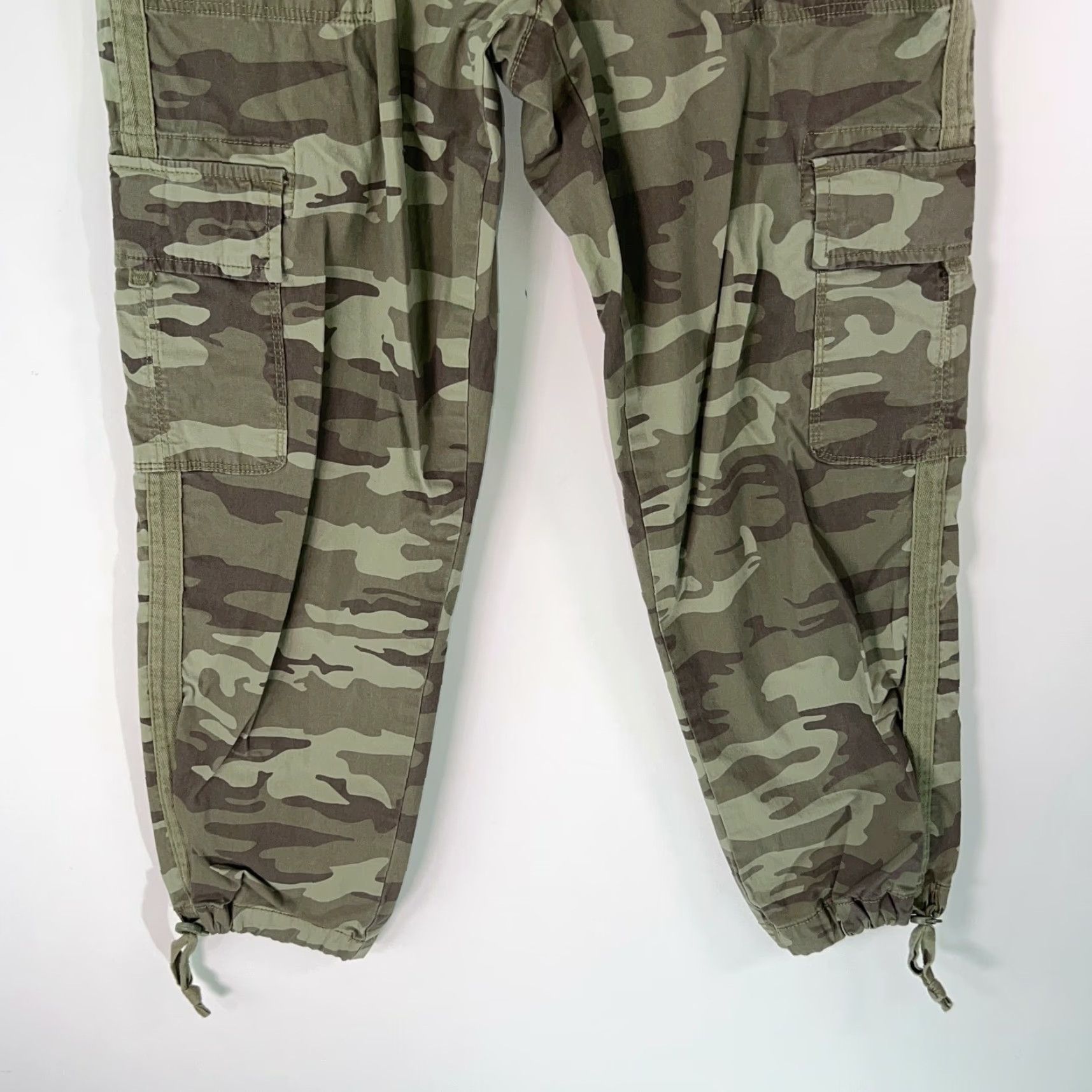 Sanctuary Sanctuary Pants Cargo Camouflage Green Mid Rise 25in Inseam M Men’s Slim Fit 98% Cotton 2% Spandex Flightsock Pocket Gym Casual Workwear Size 32" / US 10 / IT 46 - 5 Thumbnail