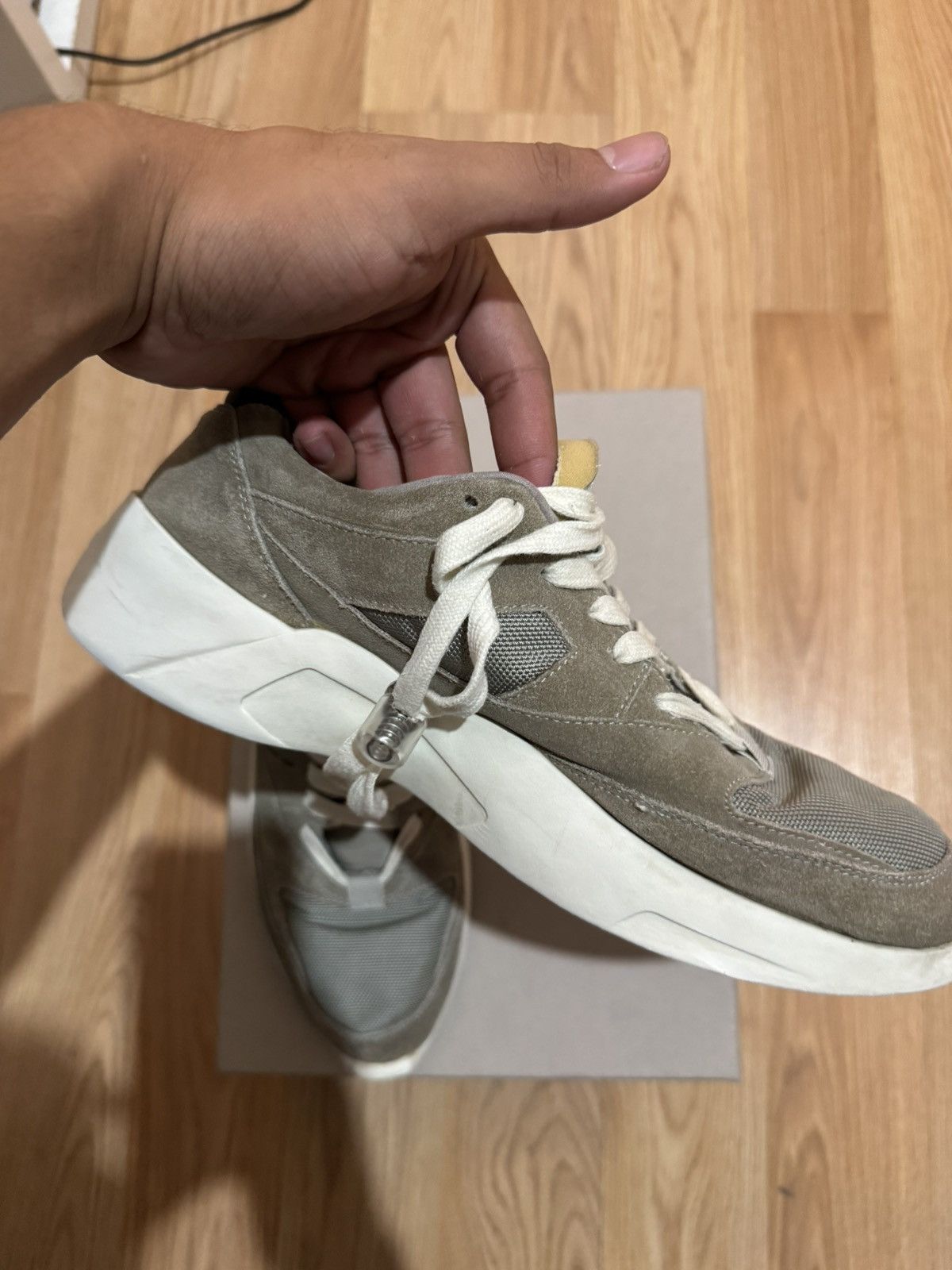 Fear of God FOG ESSENTIALS DISTANCE RUNNER - GREY Size US 8 / EU 41 - 3 Thumbnail