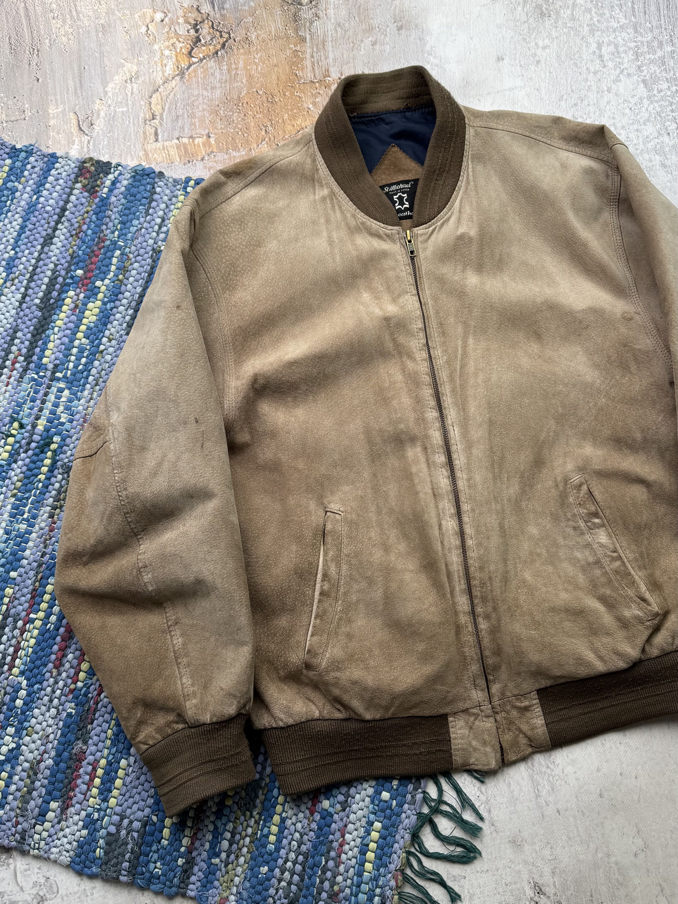 Japanese Brand Vintage Suede Leather Faded Bomber Jacket A576D15(224) Size US M / EU 48-50 / 2 - 2 Thumbnail