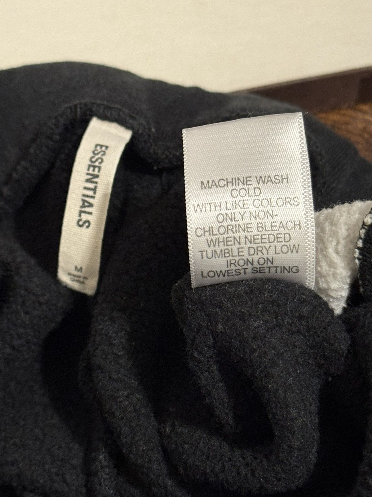 Fear of God 🔥Fear of God Essentials FW18 Stripe Sweatpants SZ Med Black Size US 33 - 12 Thumbnail