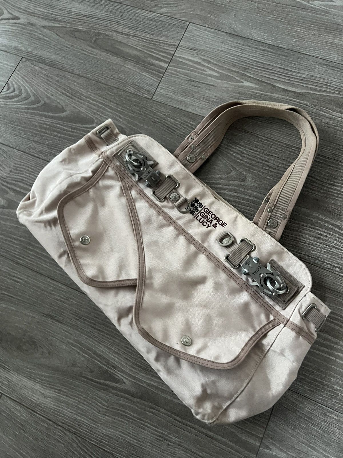 Japanese Brand ❗️❗️George Gina & Lucy Travel Dudley Dix Pink GGL Bag❗️❗️ Size ONE SIZE - 3 Thumbnail