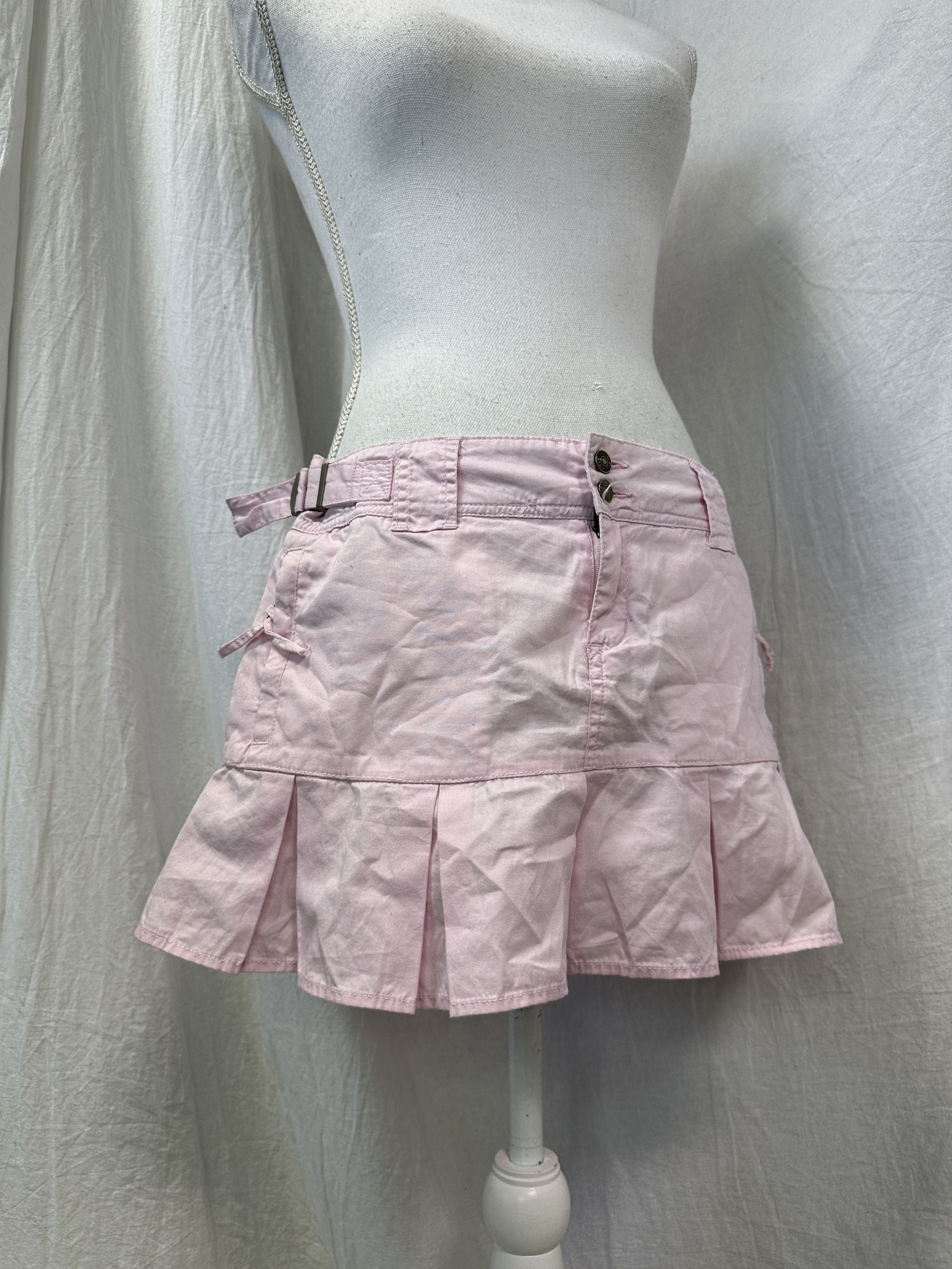 Vintage Vintage Coquette Preppy Baby Pink Pleated Mini Skirt Y2K Size 28" / US 6 / IT 42 - 1 Thumbnail