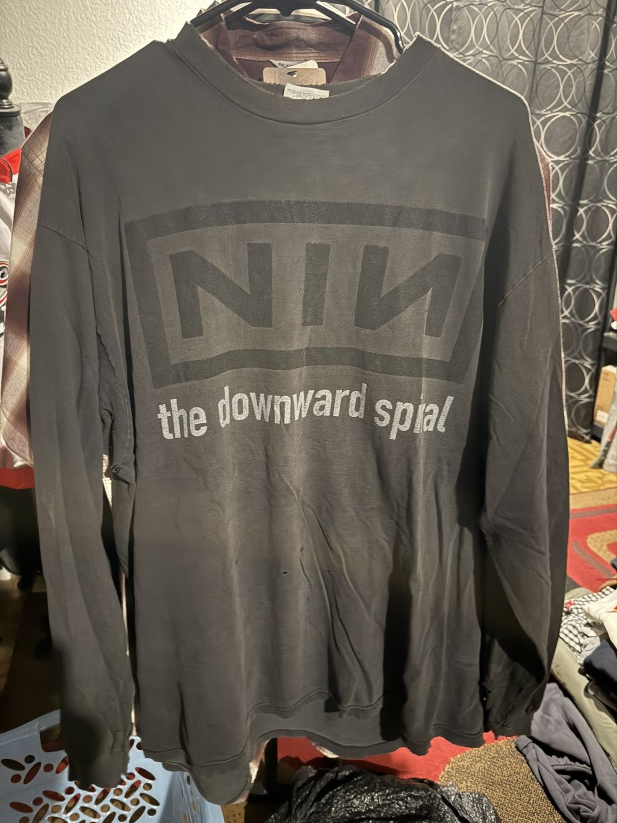 Hanes Nin long sleeve halo Size US XL / EU 56 / 4 - 1 Thumbnail