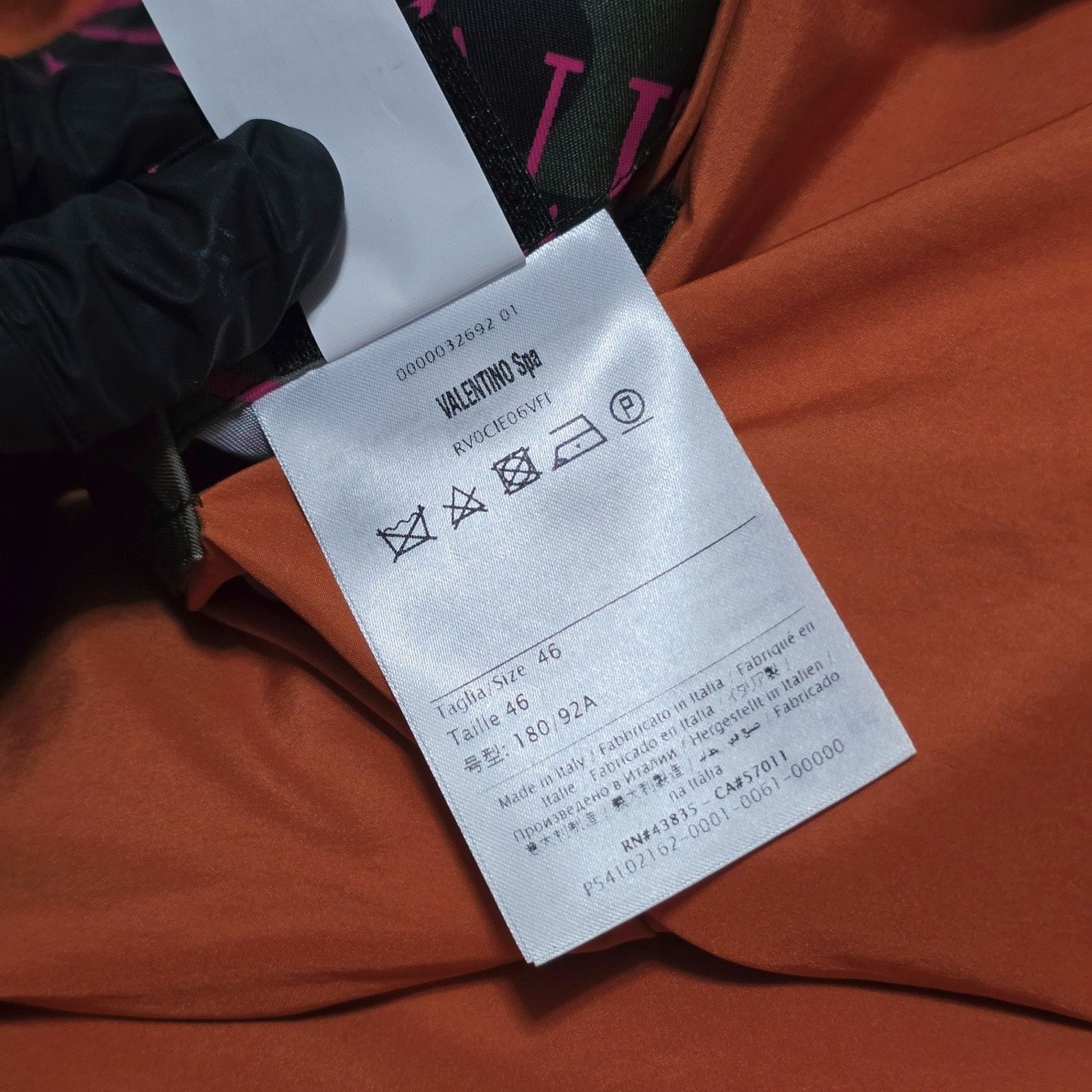 Valentino Valentino Army Camo Bomber Jacket with Pink Logo Letters Size US S / EU 44-46 / 1 - 16 Thumbnail