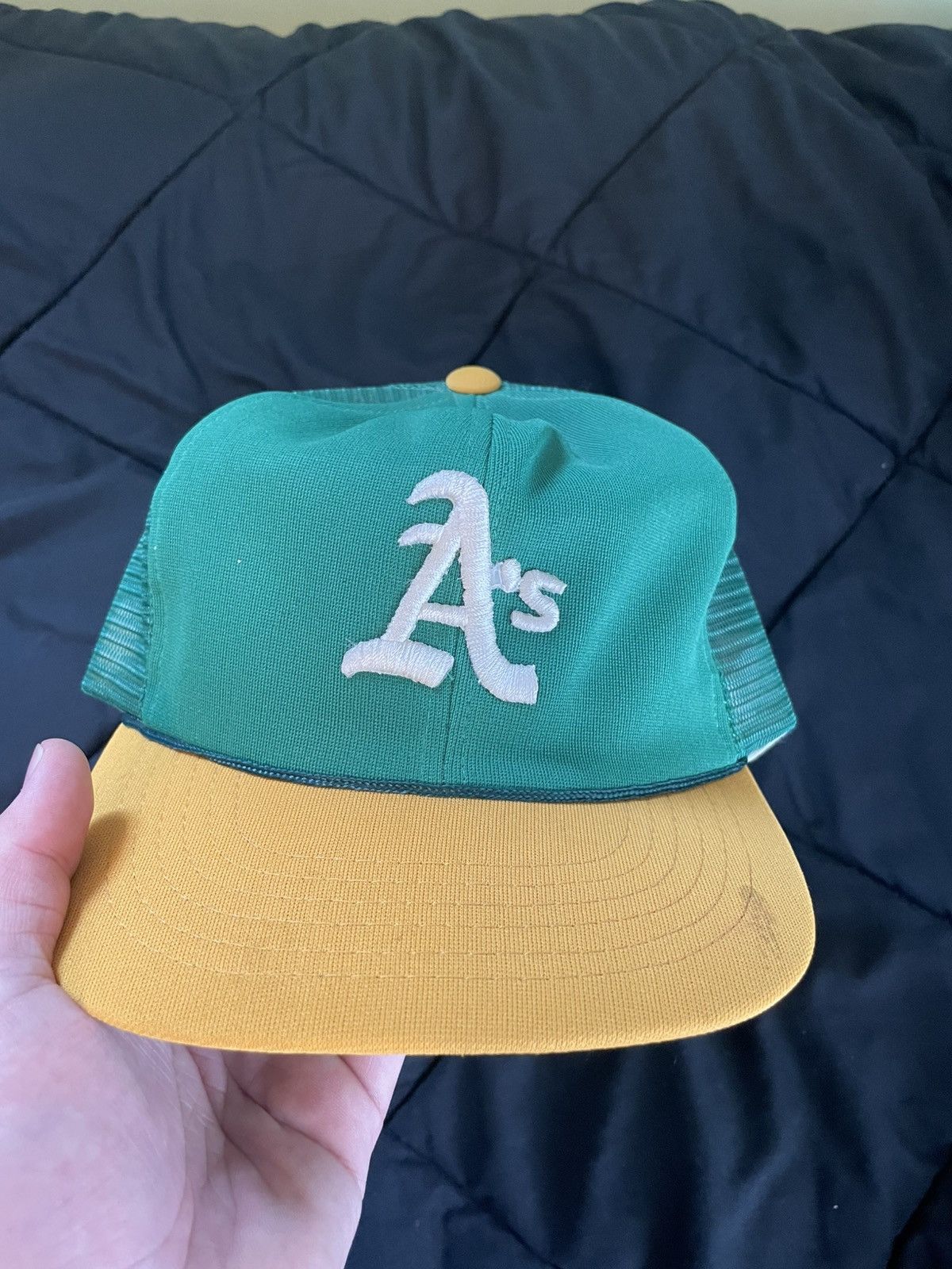 MLB Vintage Oakland Athletics MLB trucker hat snapback Size ONE SIZE - 1 Thumbnail