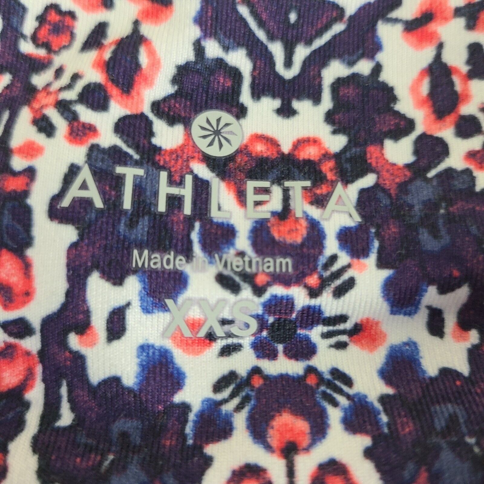Athleta Athleta High Rise Indigo Shores Chauranga Capri Leggins Sz X Size 30" / US 8 / IT 44 - 5 Thumbnail