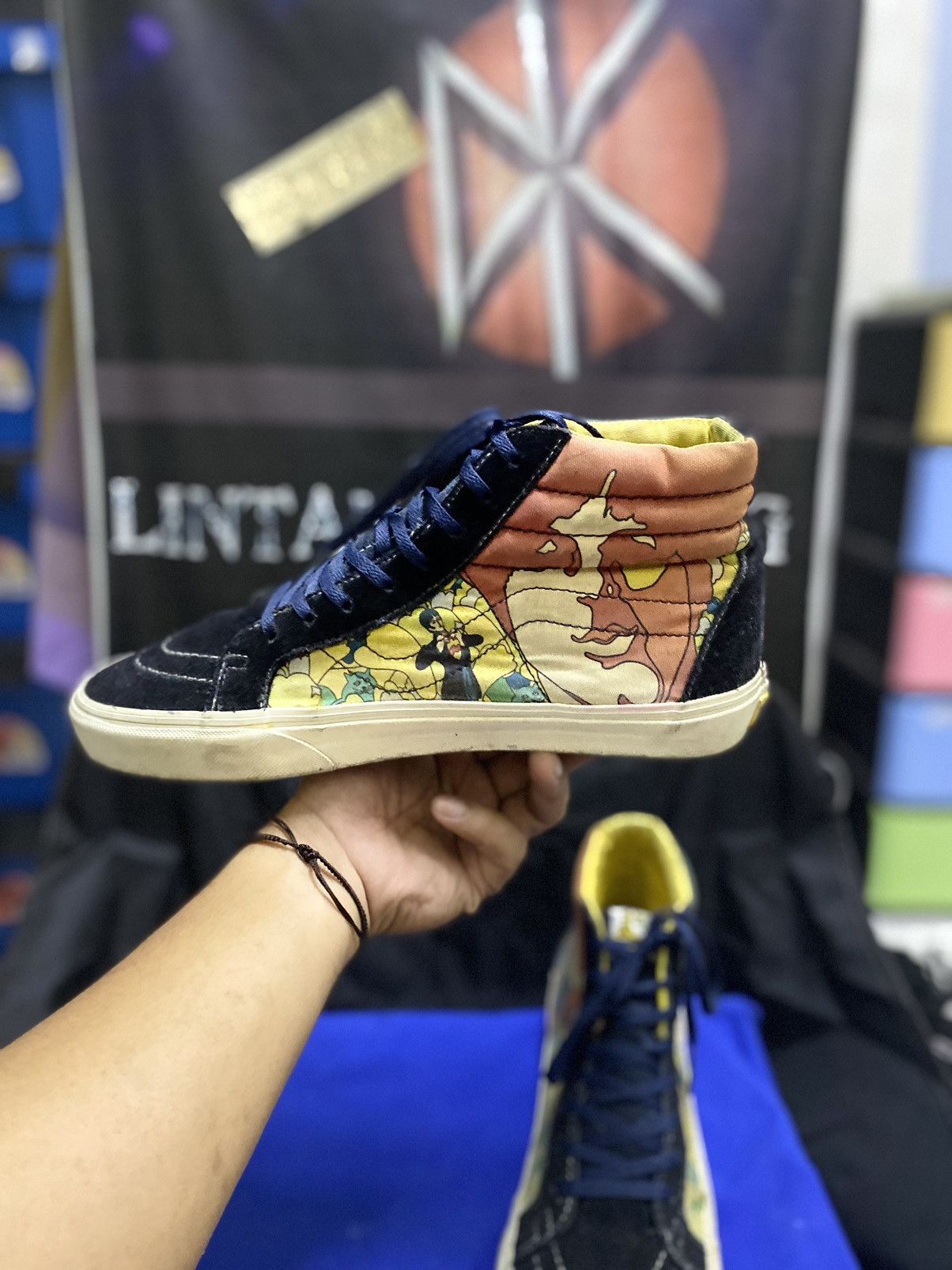 Vans Vans X The Beatles Submarine Shoes Size US 8.5 / EU 41-42 - 6 Thumbnail