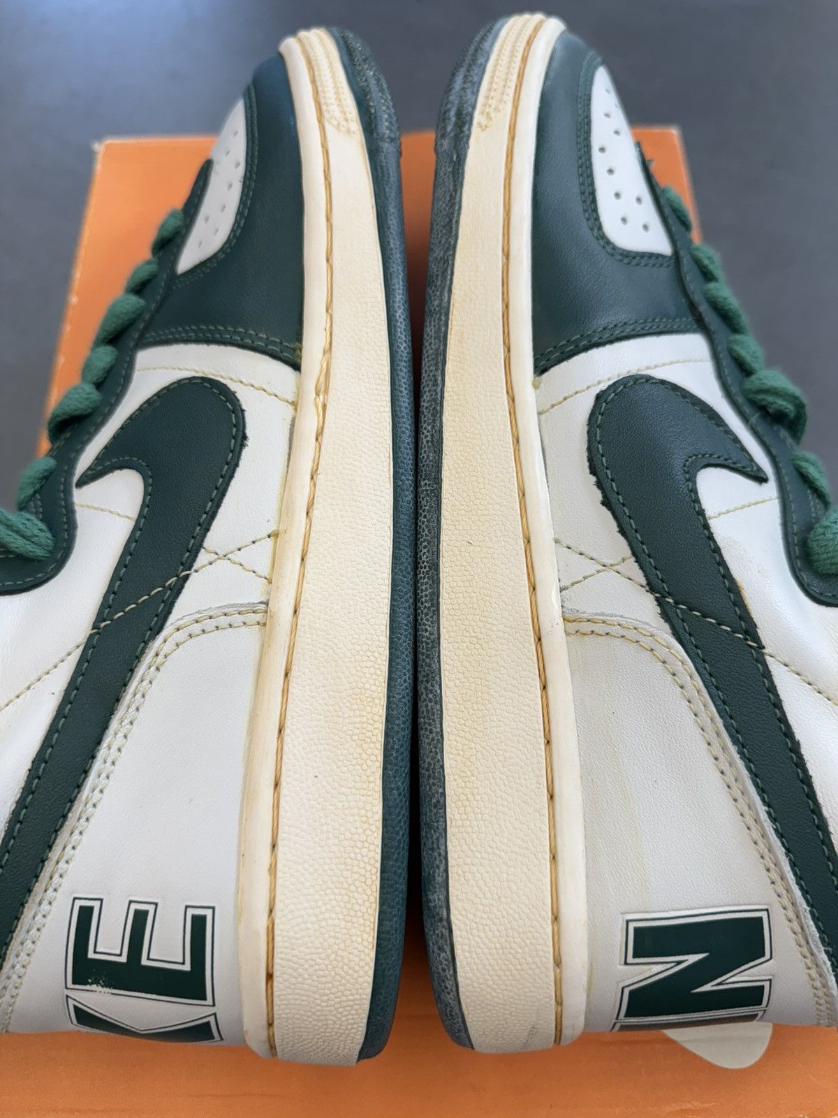 Nike 2008 Nike Terminator High Vintage Noble Green Size US 9 / EU 42 - 4 Thumbnail