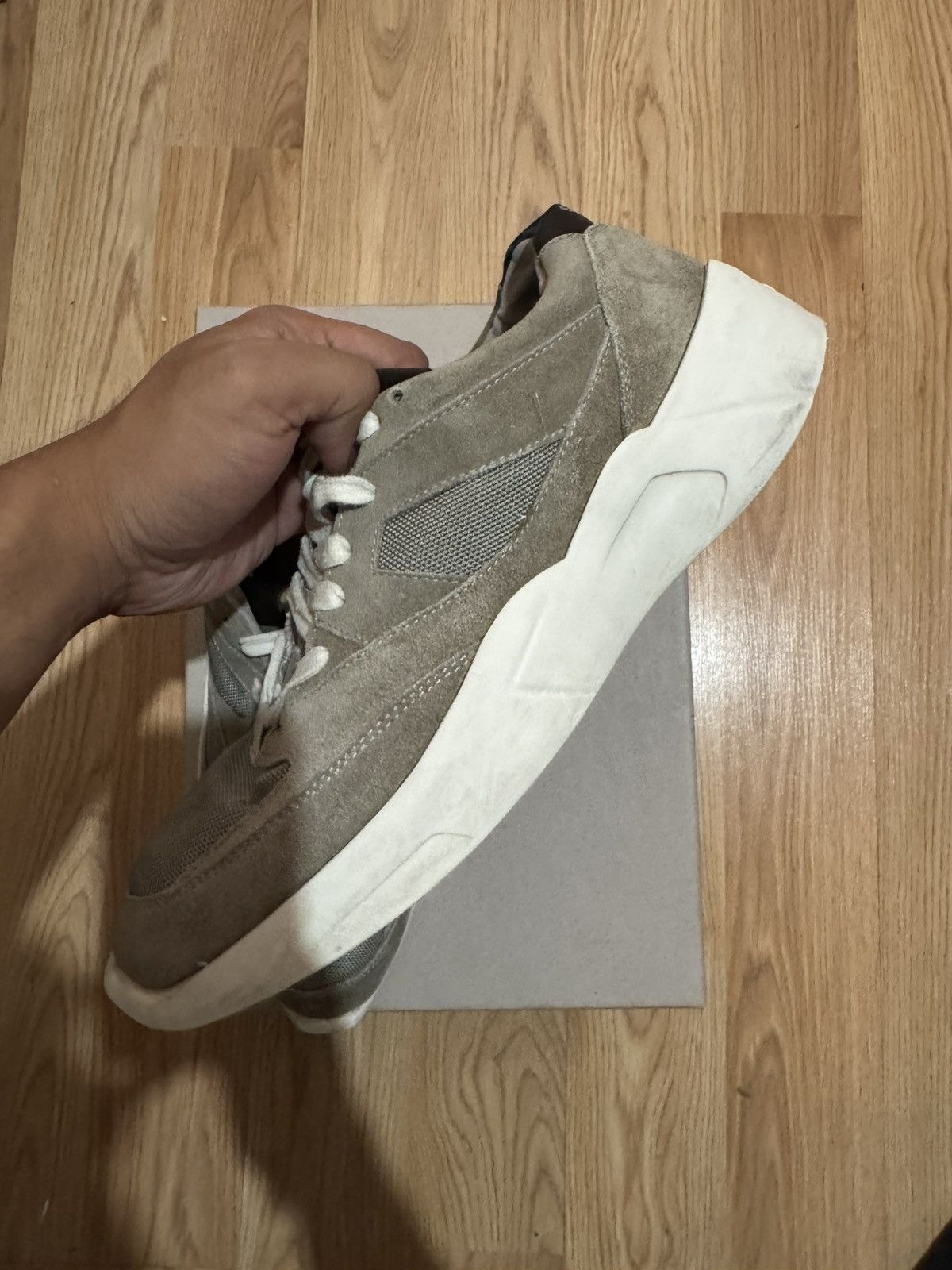 Fear of God FOG ESSENTIALS DISTANCE RUNNER - GREY Size US 8 / EU 41 - 1 Thumbnail