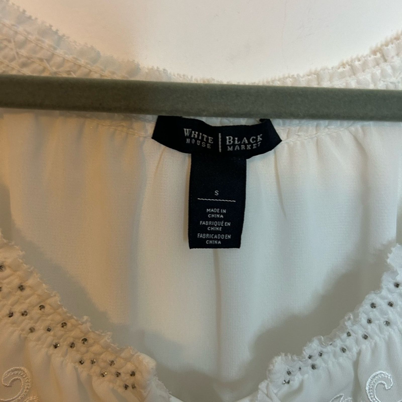 White House Black Market WHBM Y2K White Embroidered Beaded Tassel Top Size S / US 4 / IT 40 - 3 Thumbnail
