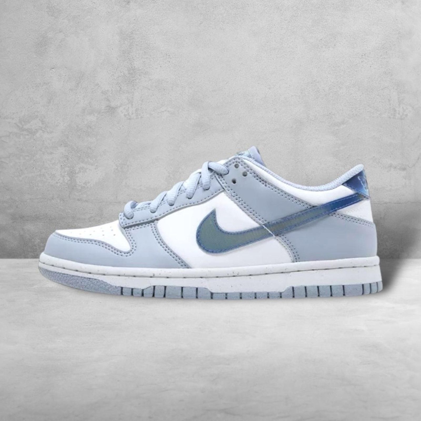 Nike Nike SB Dunk Low ‘Blue Iridescent’ Grey & Blue Sneakers Size US 5 / EU 37 - 1 Thumbnail