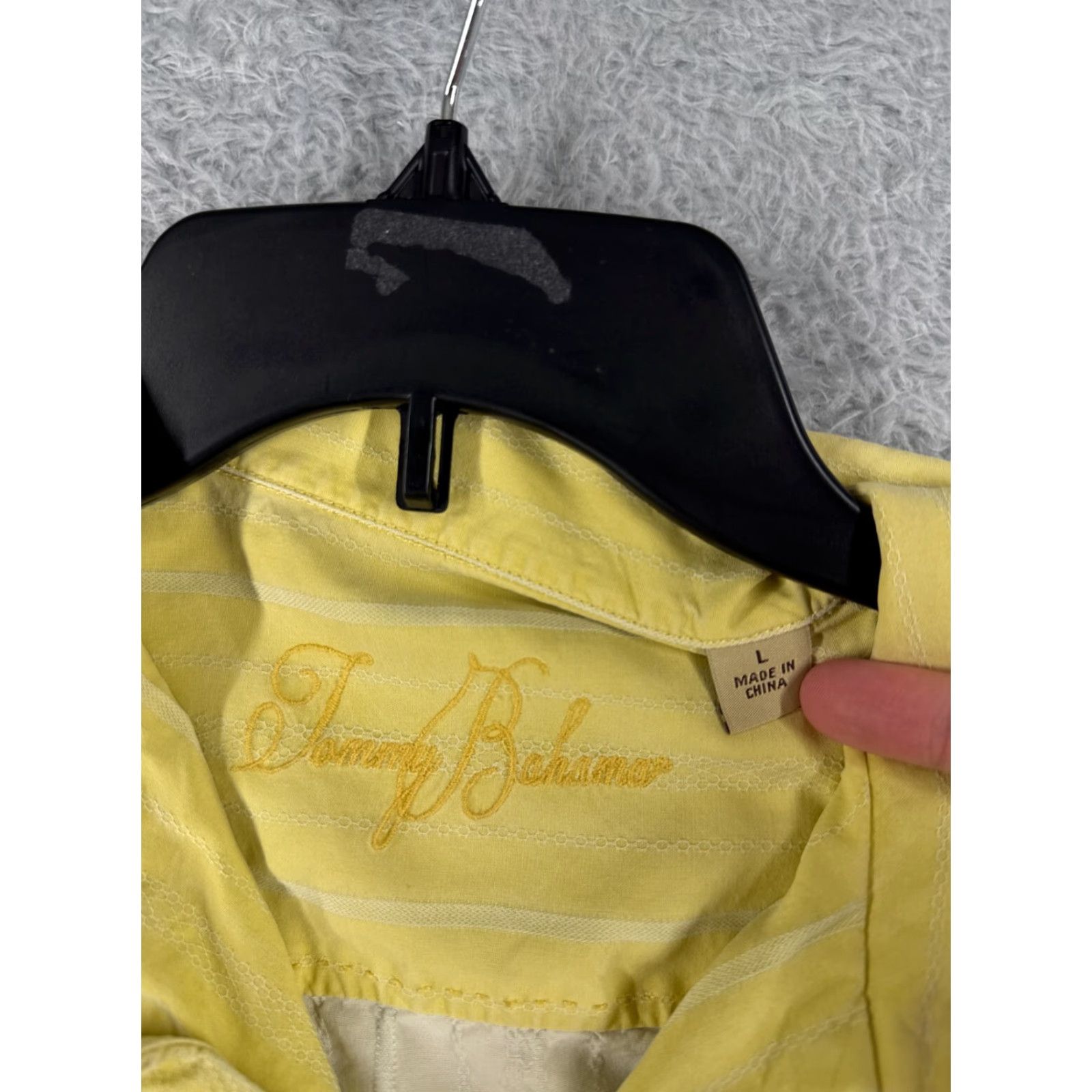 Tommy Bahama Tommy Bahama Shirt Men Large Yellow Leaf Hawaiian 100% Silk Button Pocket Casual Shirt 40 in Chest Size US L / EU 52-54 / 3 - 6 Thumbnail