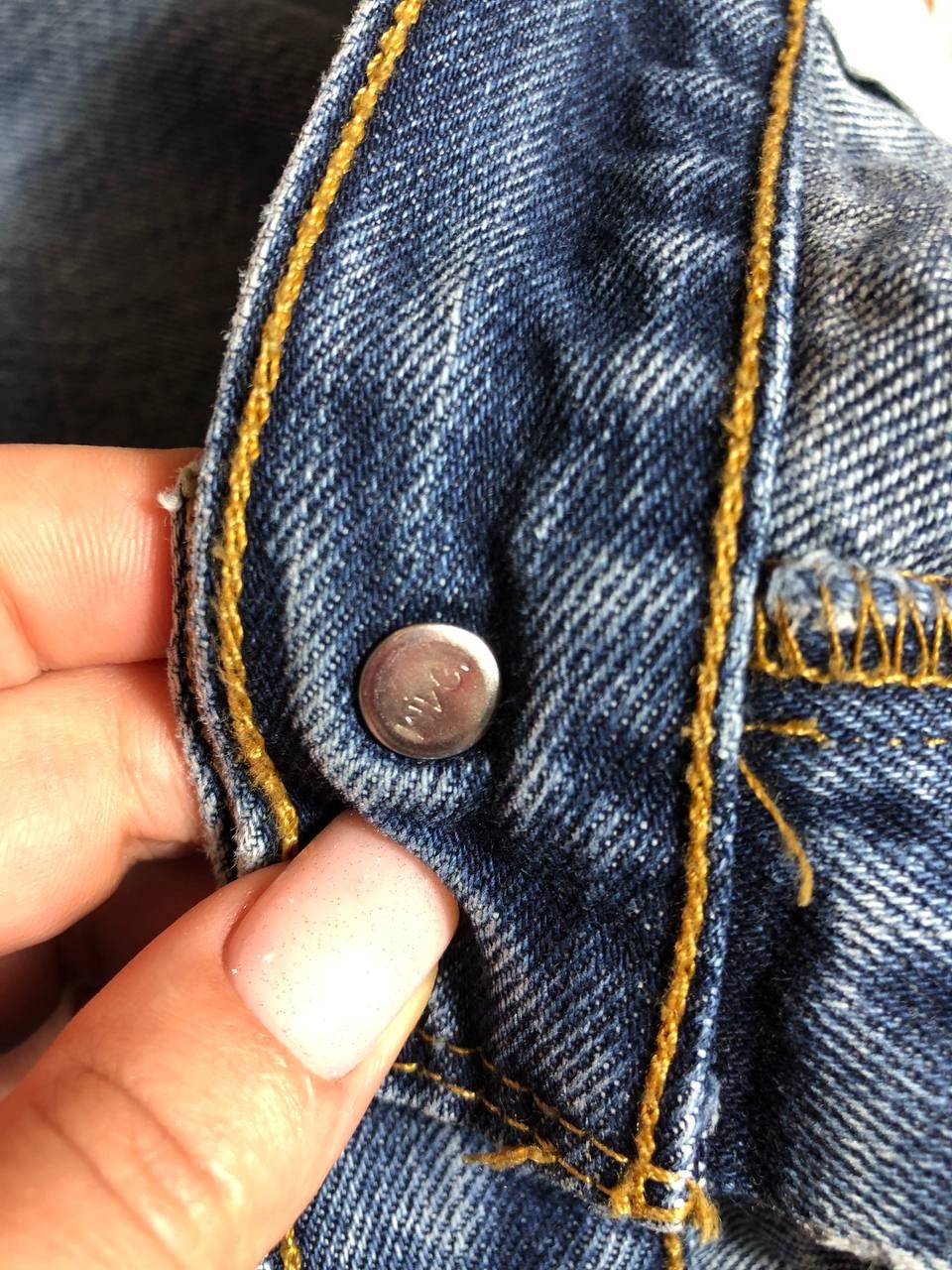 Levi's Vintage 90s Levi’s 501 Boot Cut Made in USA Size US 36 / EU 52 - 6 Thumbnail