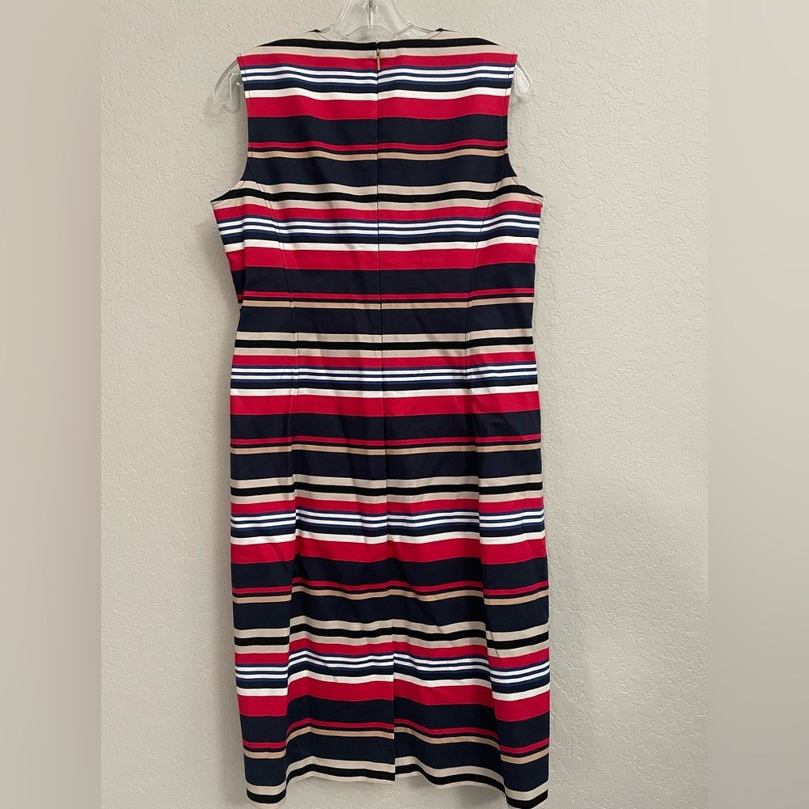 Donna Karan Donna Karan New York Sleeveless Pencil Yacht Dress Size 10 Size L / US 10 / IT 46 - 5 Thumbnail