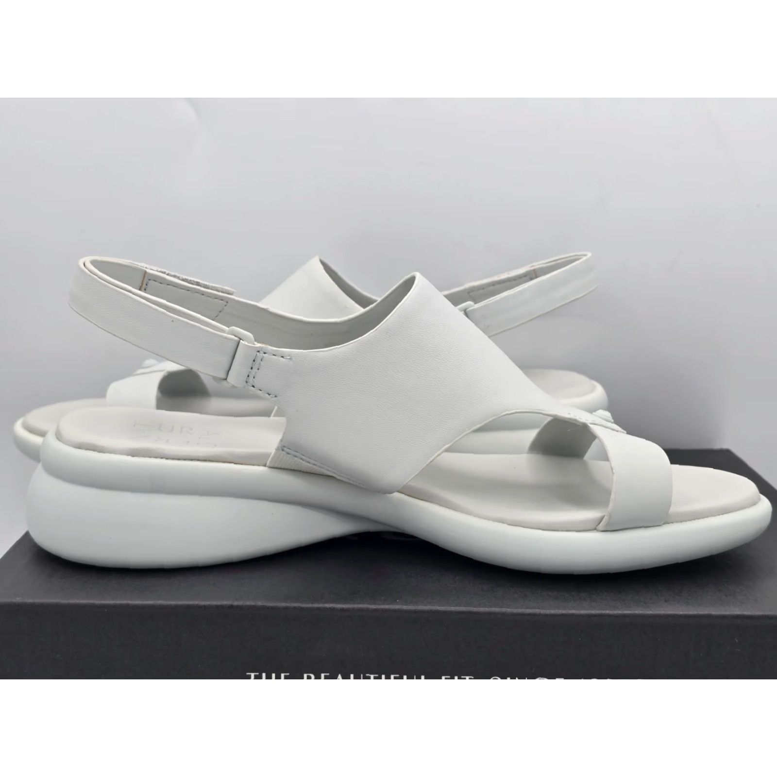 Naturalizer Naturalizer Lillian Slingback Sandal Mist Grey 8 WIDE Women Shoes Womens Sandal NIB Size US 8 / IT 38 - 6 Thumbnail
