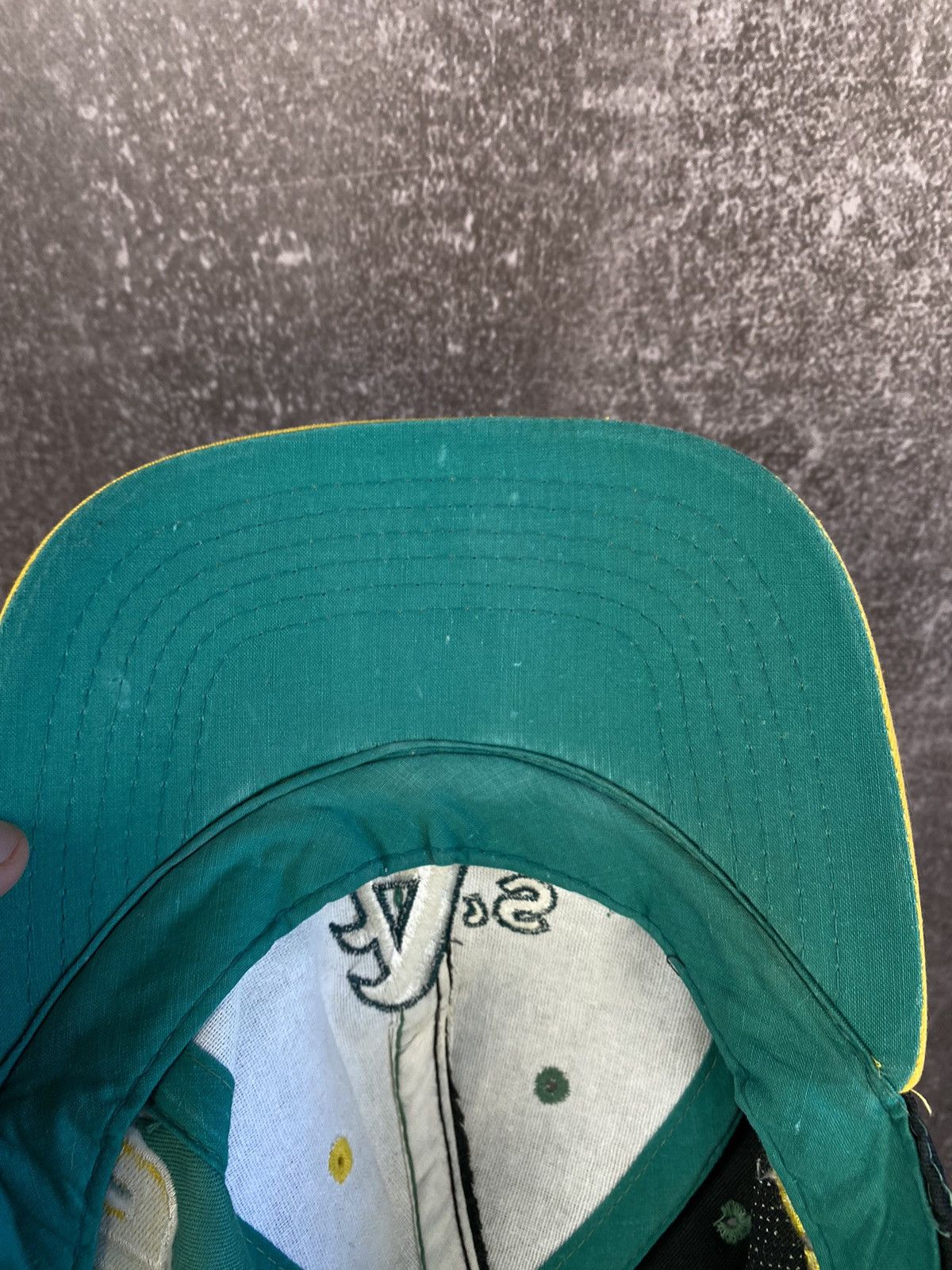 New Era VINTAGE OAKLAND ATHLETICS Fitted Cap Hat Size ONE SIZE - 10 Thumbnail