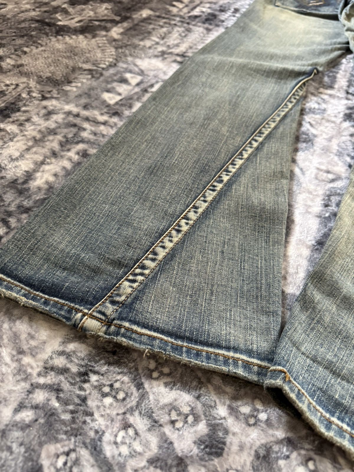 If Six Was Nine YMI Mud Wash Spiral Paneled Studded Flared Jeans Size US 32 / EU 48 - 21 Thumbnail