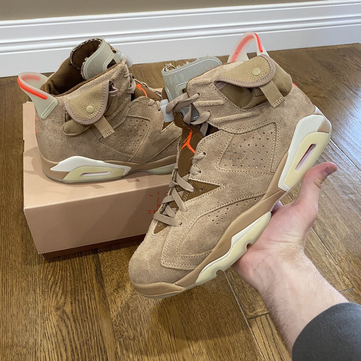 travis scott 6 retro