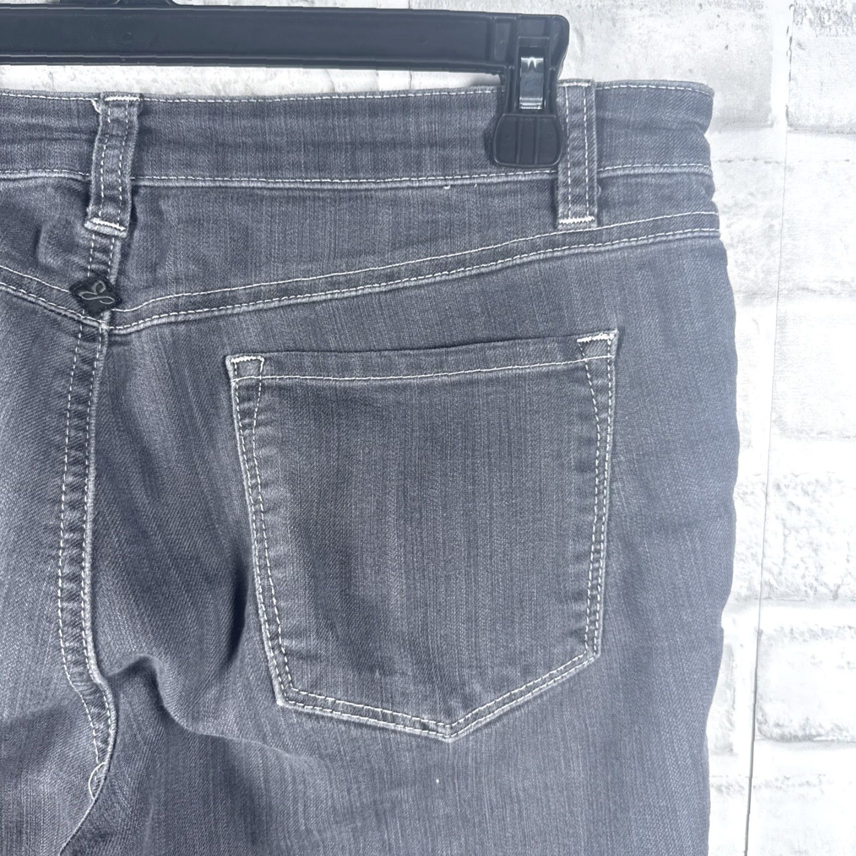 Prana prAna Jeans Womens Size 6x28 Gray Straight Adult Womens Color Gray 6x28 Jeans Size 28" / US 6 / IT 42 - 3 Thumbnail