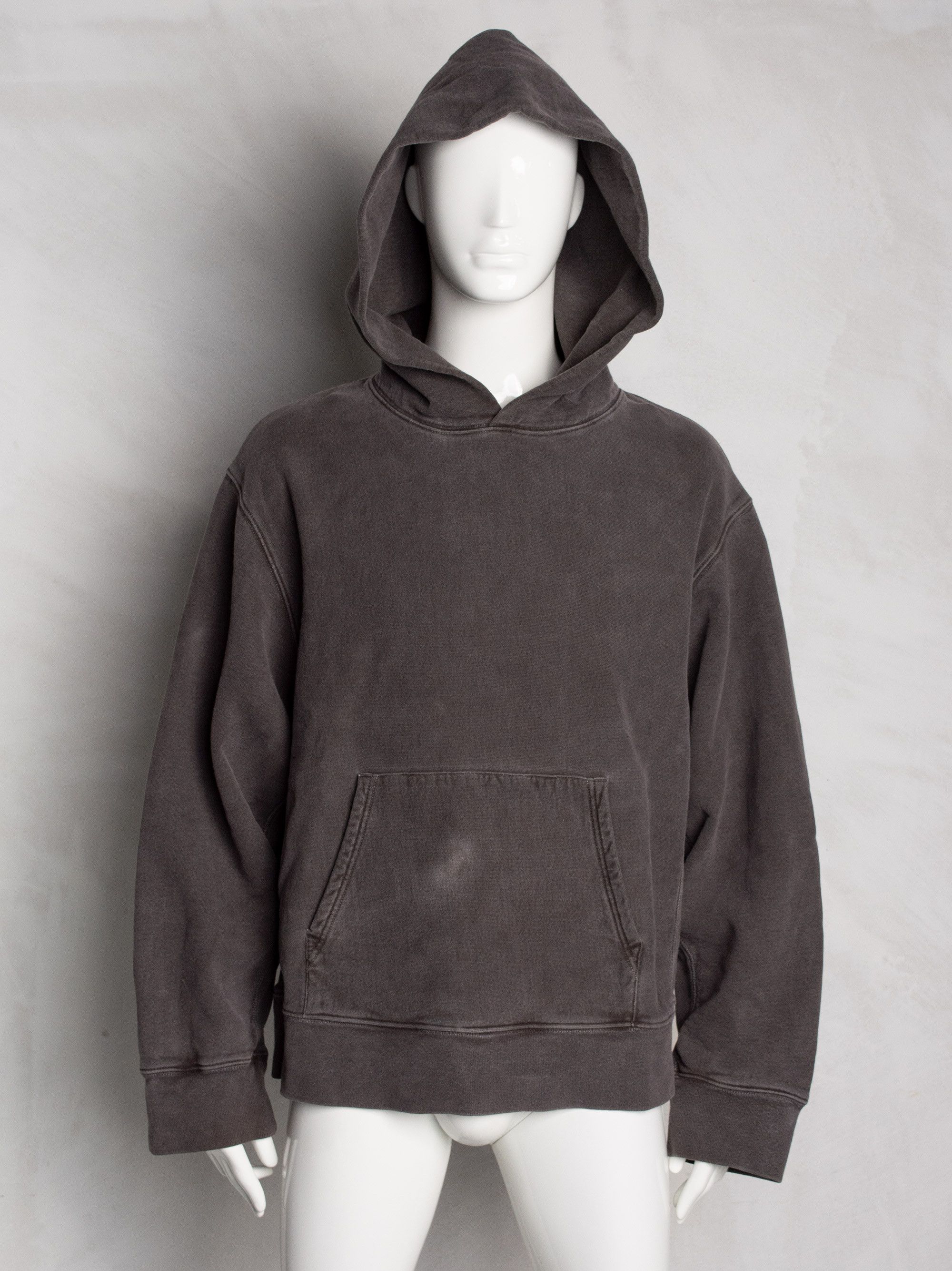 Yeezy YEEZY Season 3 Onyx Dark fleece hoodie - size M Size US M / EU 48-50 / 2 - 3 Thumbnail