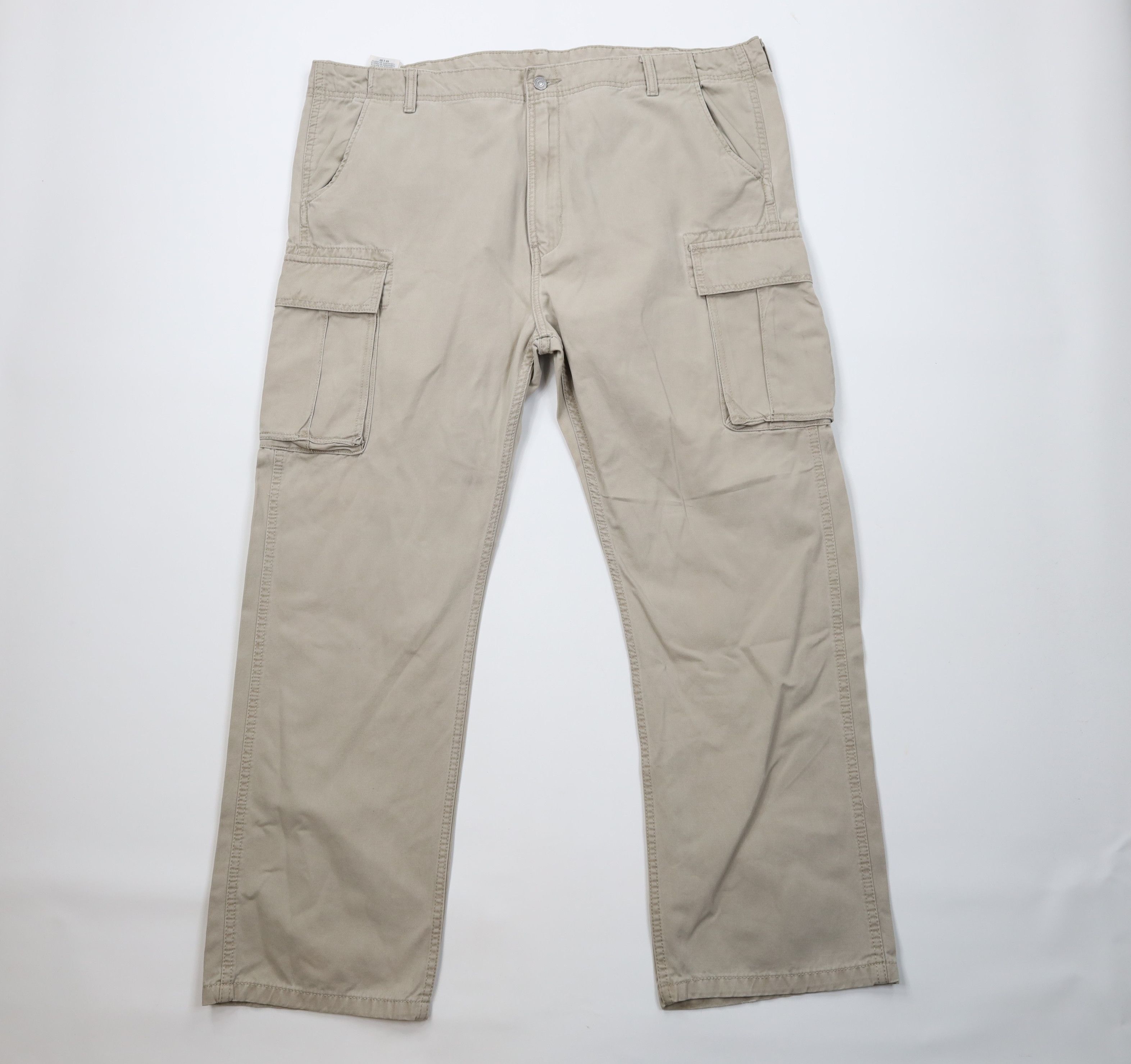 Levi's Vintage Y2K Levis Fit Wide Leg Cargo Pants Beige Cotton Size US 44 / EU 60 - 1 Thumbnail
