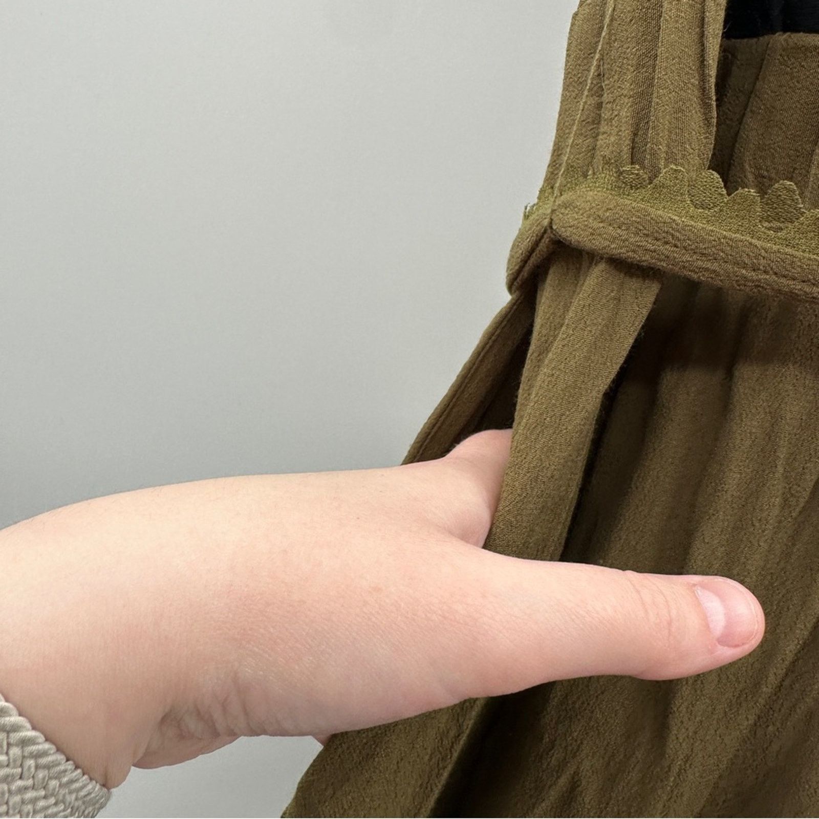 Anthropologie Anthropologie Leifsdottir Sani Green Surplice Wrap Jumpsuit Size 27" / US 4 / IT 40 - 5 Thumbnail