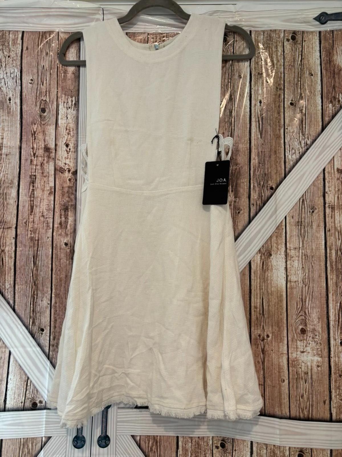 Designer Womens sz 2 ivory J.O.A. LOS ANGELES brand dress #284 Size XS / US 0-2 / IT 36-38 - 1 Thumbnail