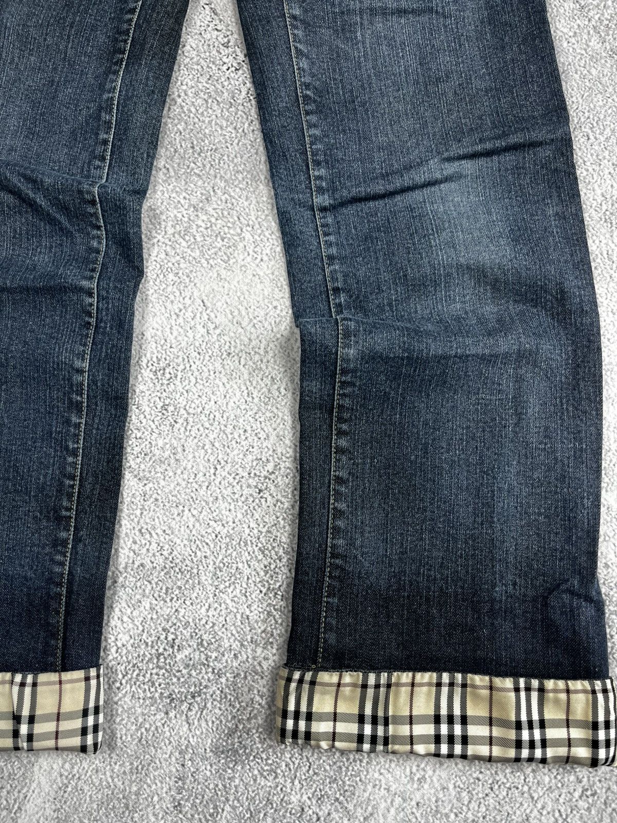 Burberry Burberry denim vintage Size 28" / US 6 / IT 42 - 2 Thumbnail
