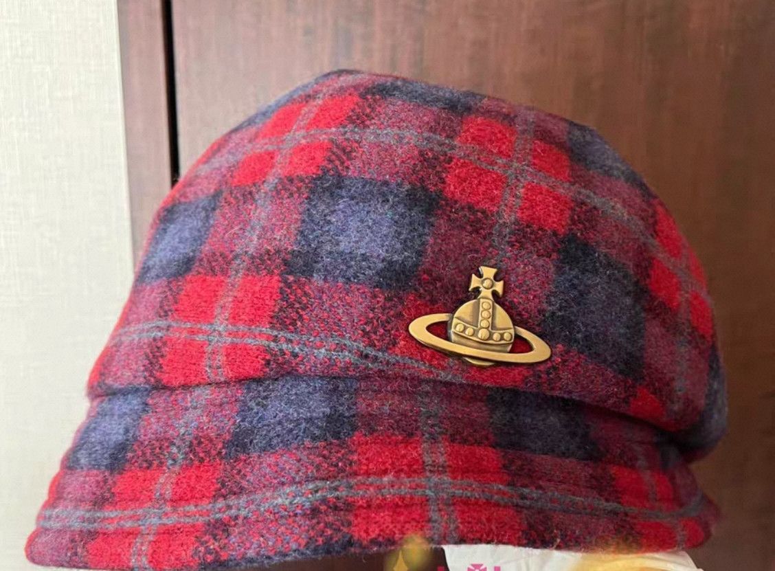 Vivienne Westwood Vivienne Westwood Fuchsia and Purple Plaid Saturn Newsboy Size ONE SIZE - 1 Thumbnail