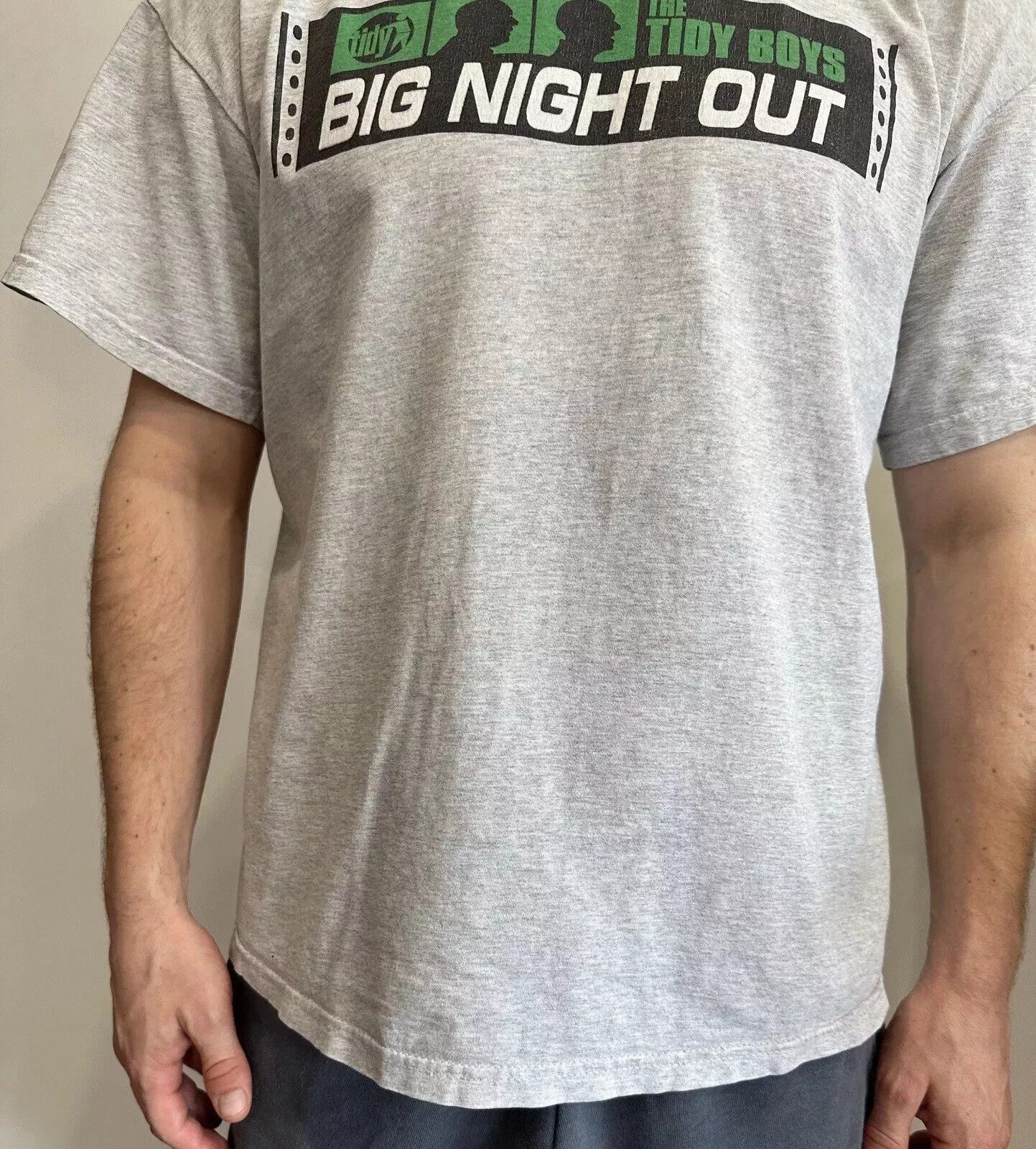Fruit Of The Loom VINTAGE 2000s SHIRT THE TIDY BOYS BIG NIGHT DJ ELECTRONIC Size US L / EU 52-54 / 3 - 3 Thumbnail