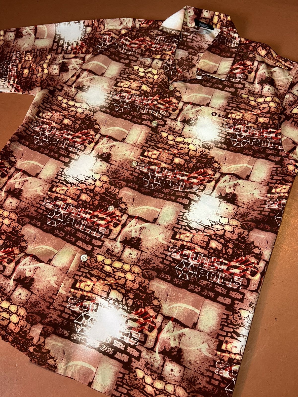 Southpole × Vintage Y2K SouthPole Brick Graffiti Rayon button up shirt Size US L / EU 52-54 / 3 - 2 Thumbnail