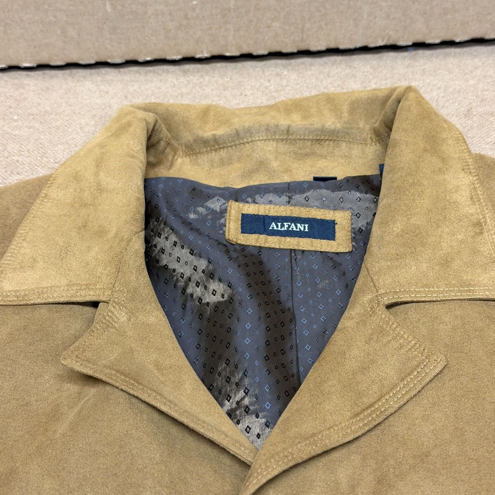 Alfani Alfani Coat Mens Large Brown Microfiber Overcoat Button Front Lined Pockets Size US L / EU 52-54 / 3 - 3 Thumbnail